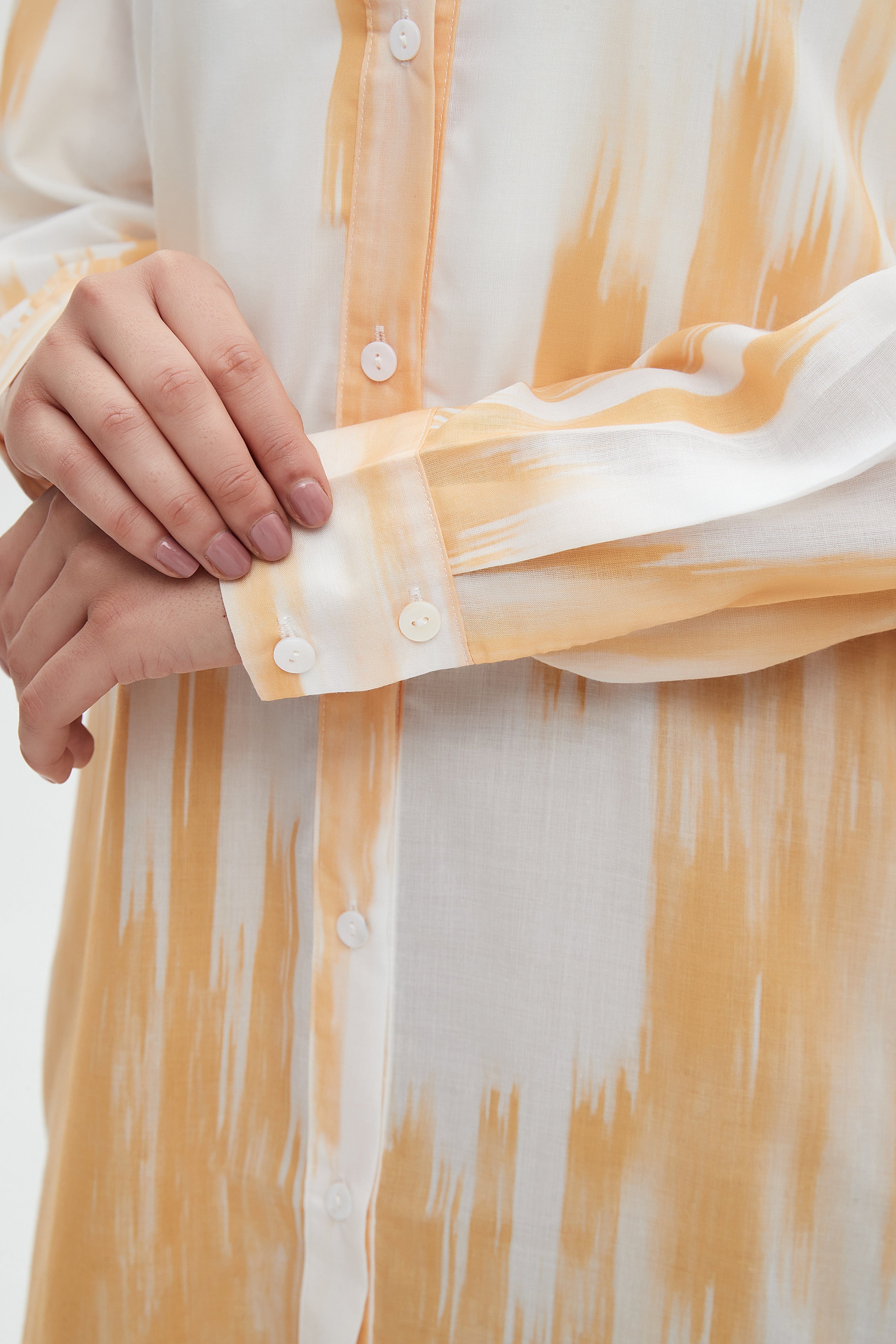 ู
ููุง ุจููุฒุฉ ูุณุงุฆูุฉ ุทูููุฉ ุจูุงูุฉ ูุฃุฒุฑุงุฑ ู
ู ุงูุงู
ุงู
ููู
ุทููู