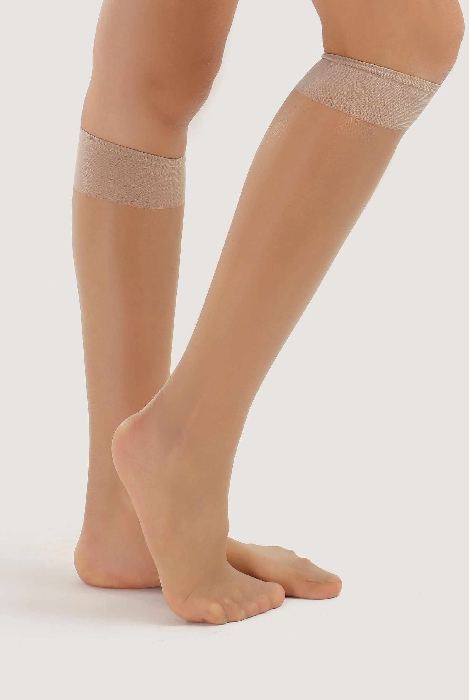 كارينا جوارب فوال شفافة عالية للركبة