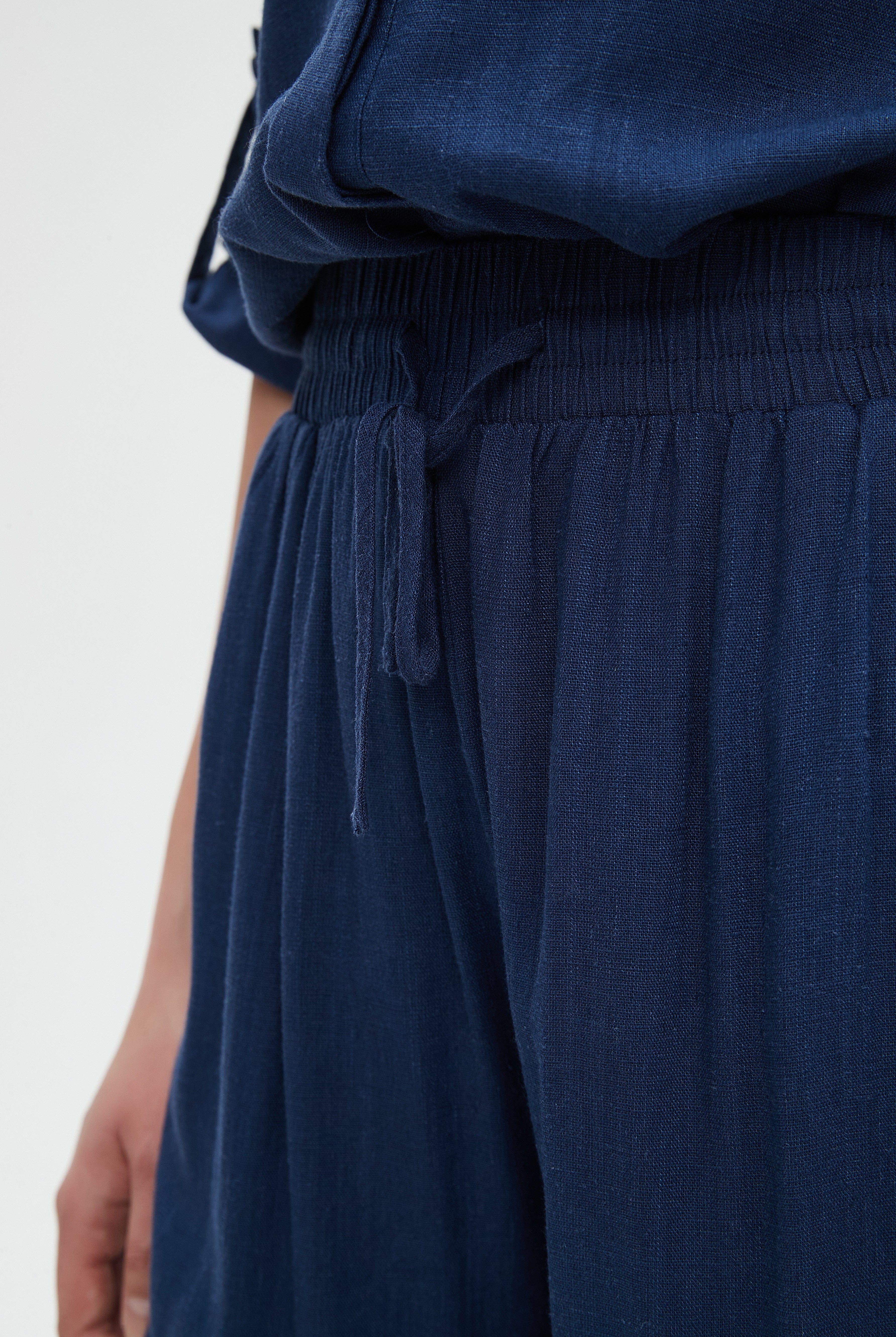 نتشي بنطلون نسائي طويل برباط على الخصر