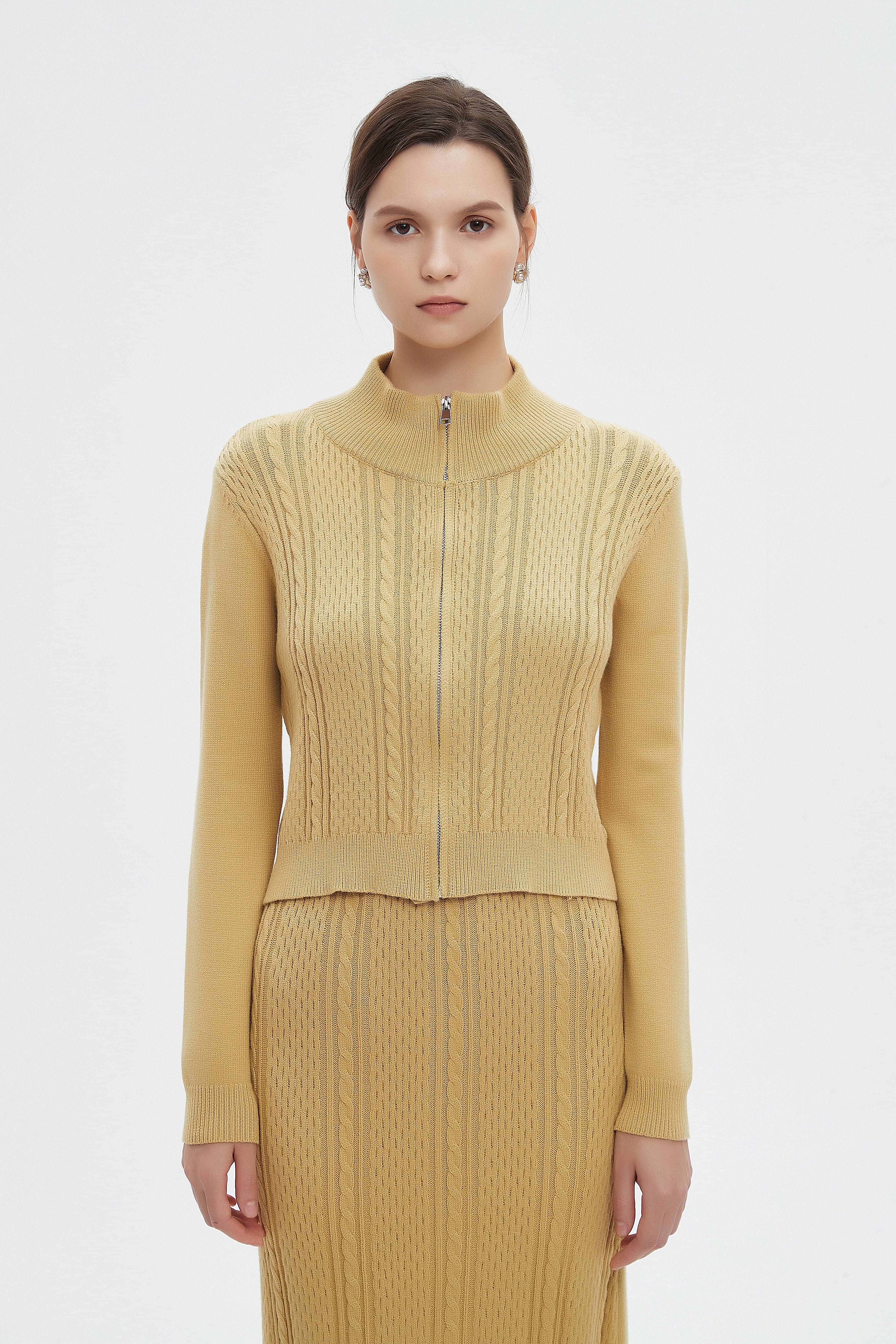 ميكا بلوزة نسائية بسحاب من الأمام ورقبة عالية وكم طويل