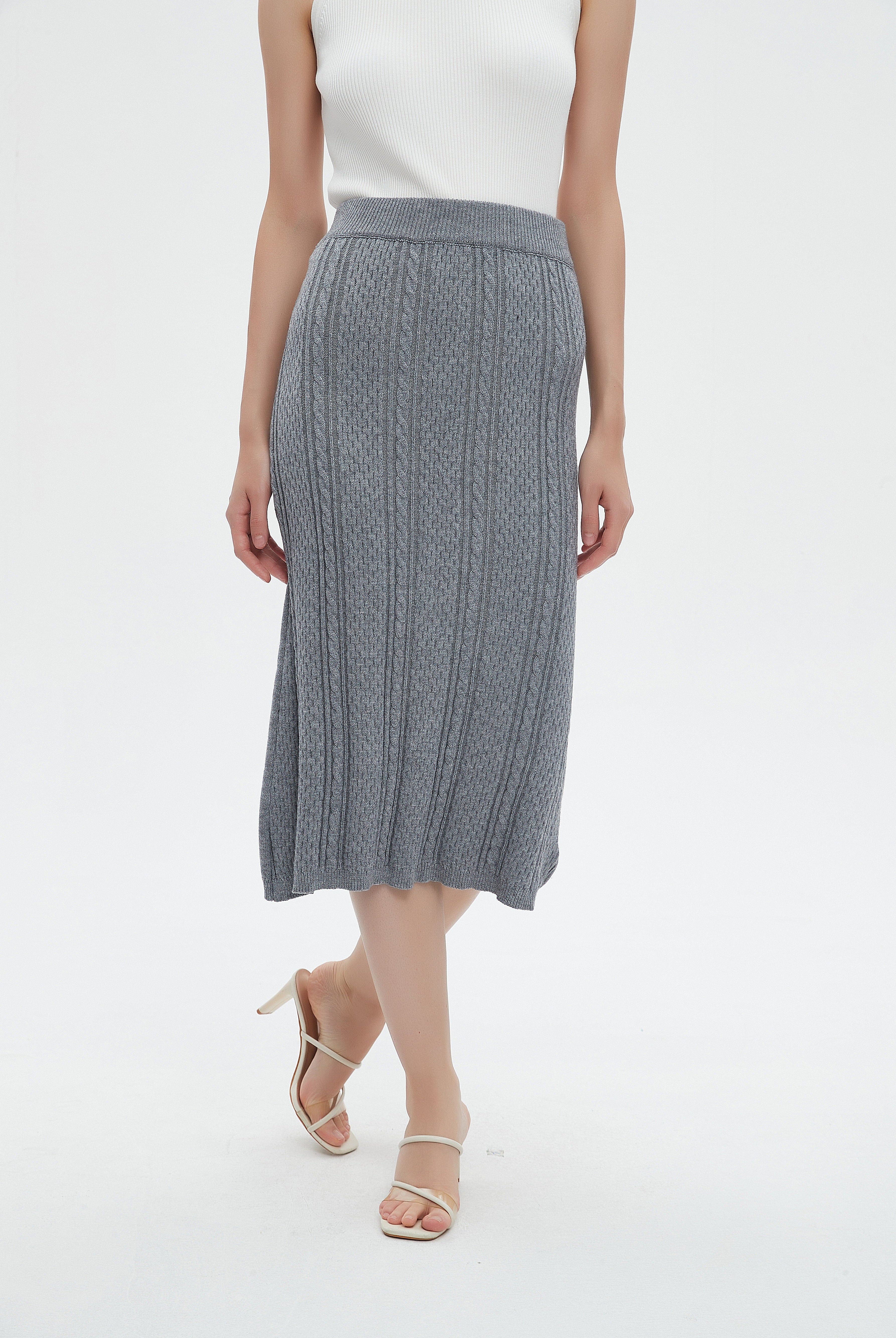 ميكا تنورة ميدي نسائية محفرة بالطول