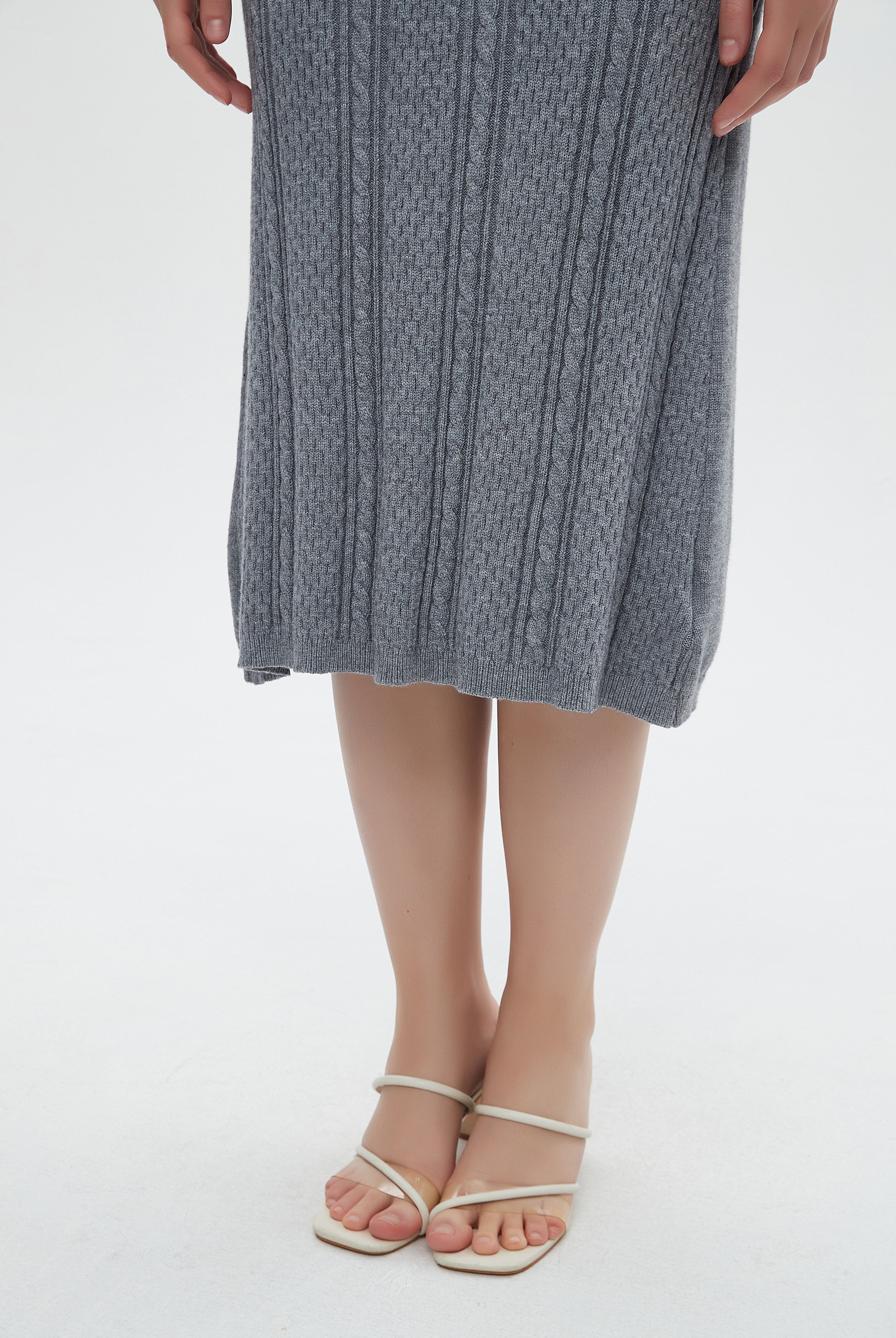 ميكا تنورة ميدي نسائية محفرة بالطول