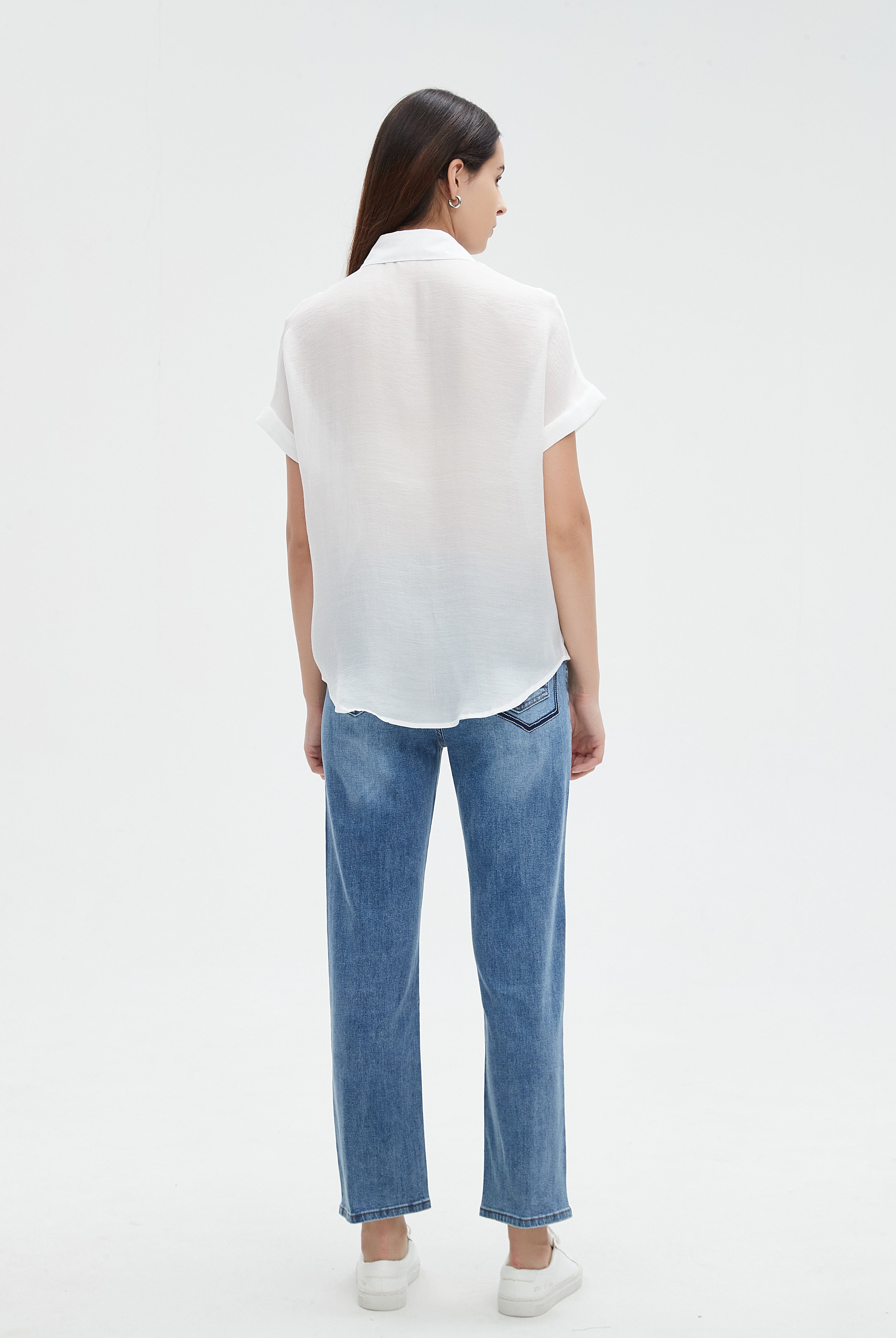 نتشي بلوزة نسائي نص كم بطبعه ازهار