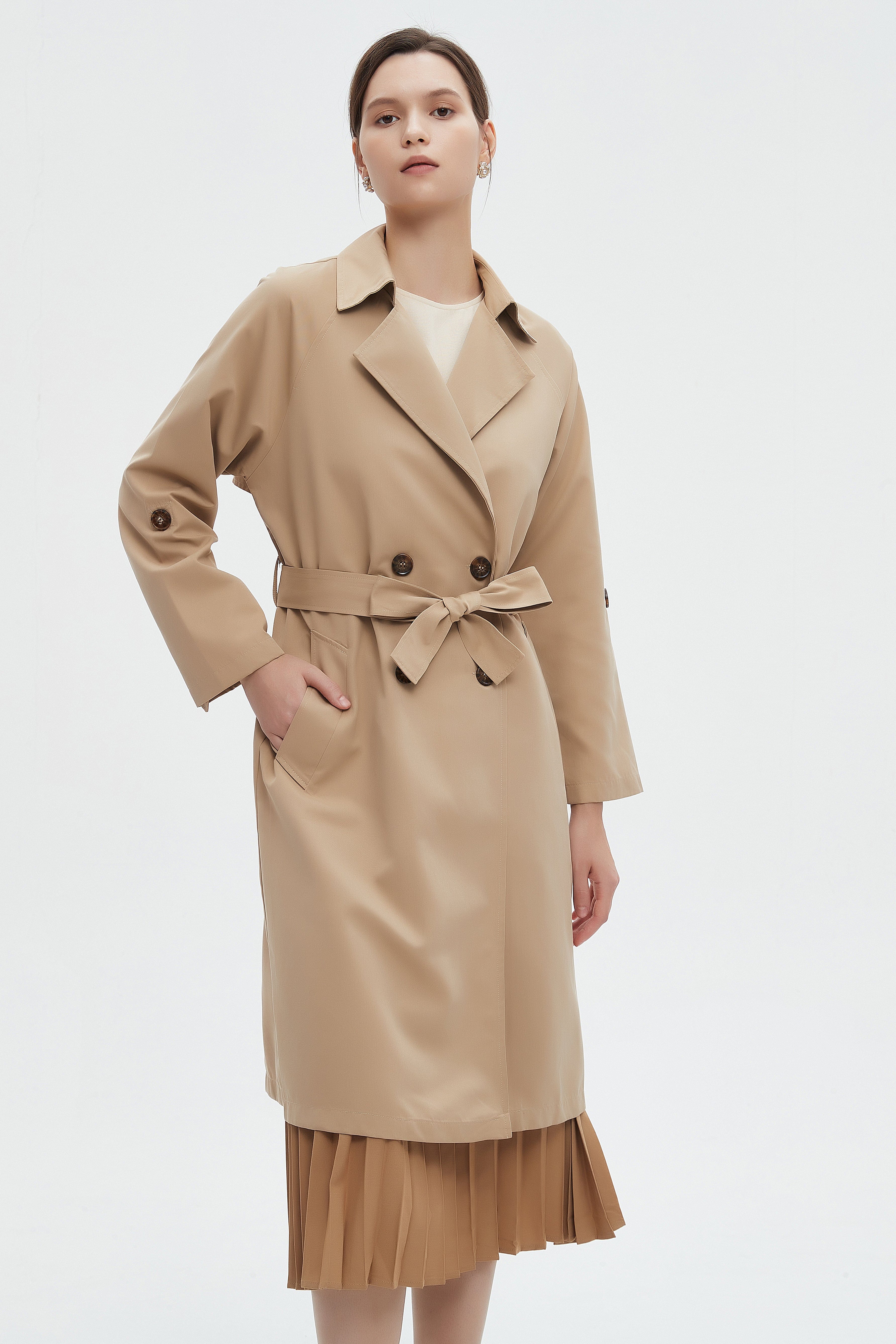 ميكا جاكيت نسائي بياقة طويلة وكم طويل وحزام على الخصر