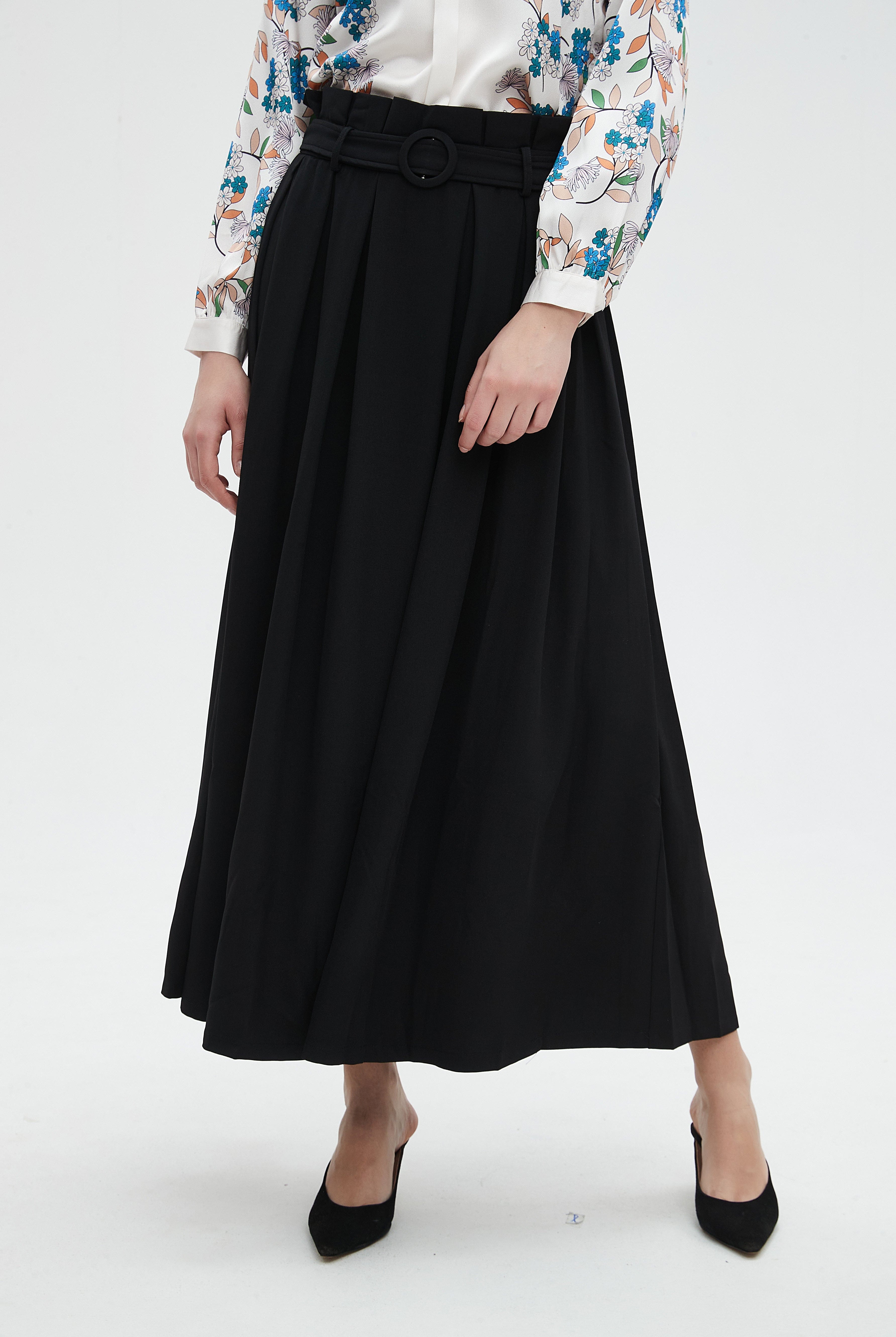 نتشي تنورة نسائية طويله سادة بخصر كشكش وحزام