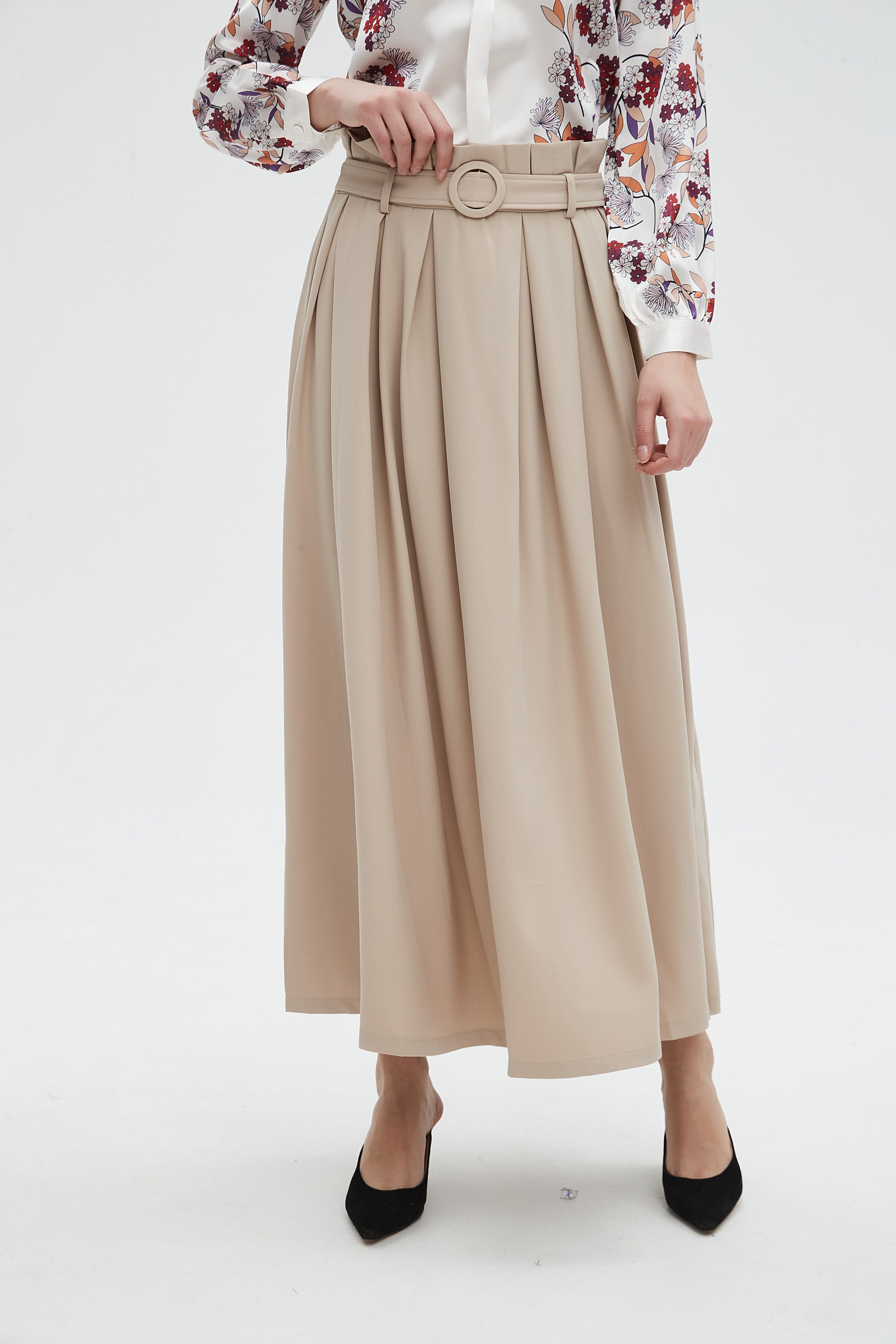 نتشي تنورة نسائية طويله سادة بخصر كشكش وحزام