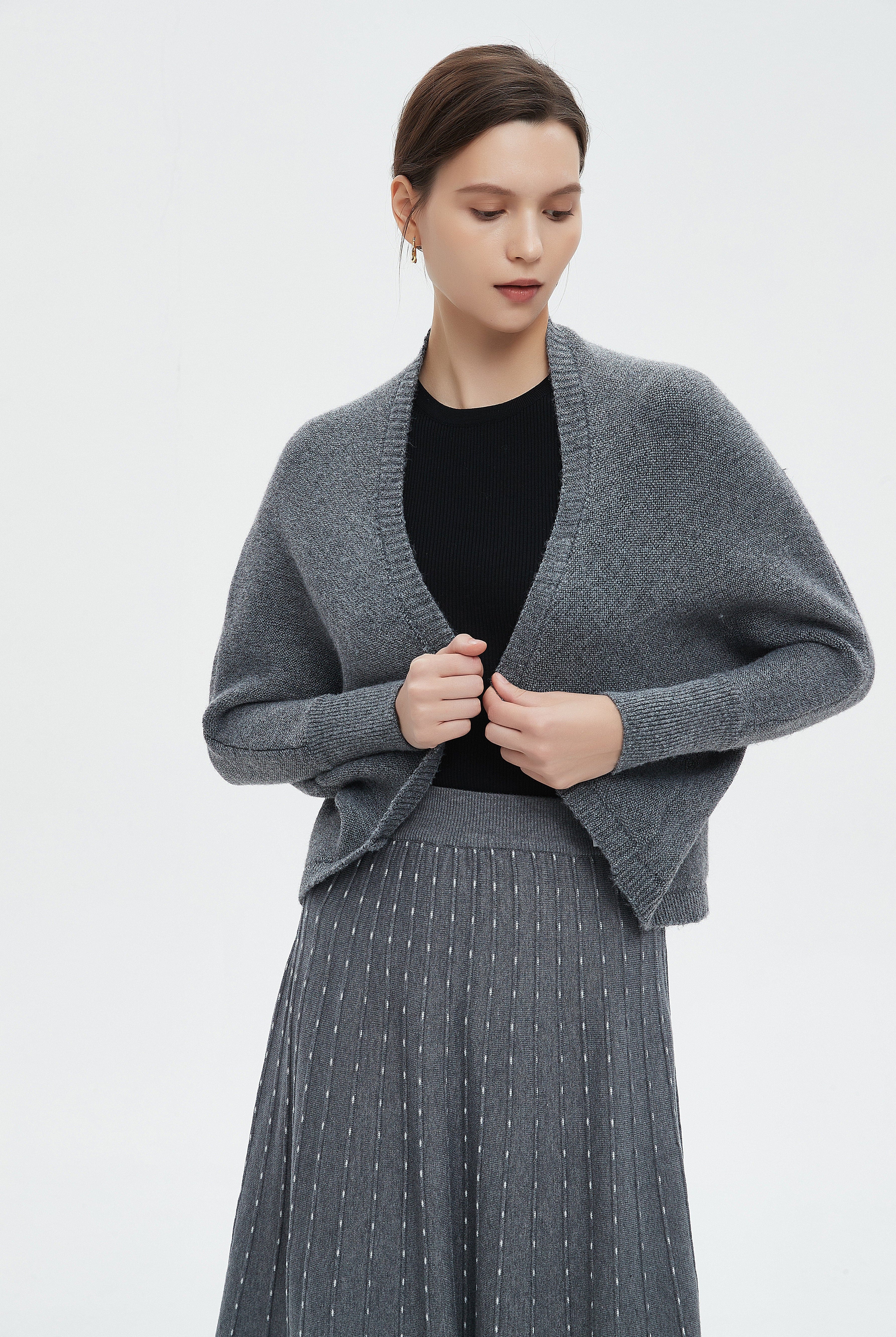 ميكا كارديجان نسائي شتوي مفتوح من الامام بكم طويل