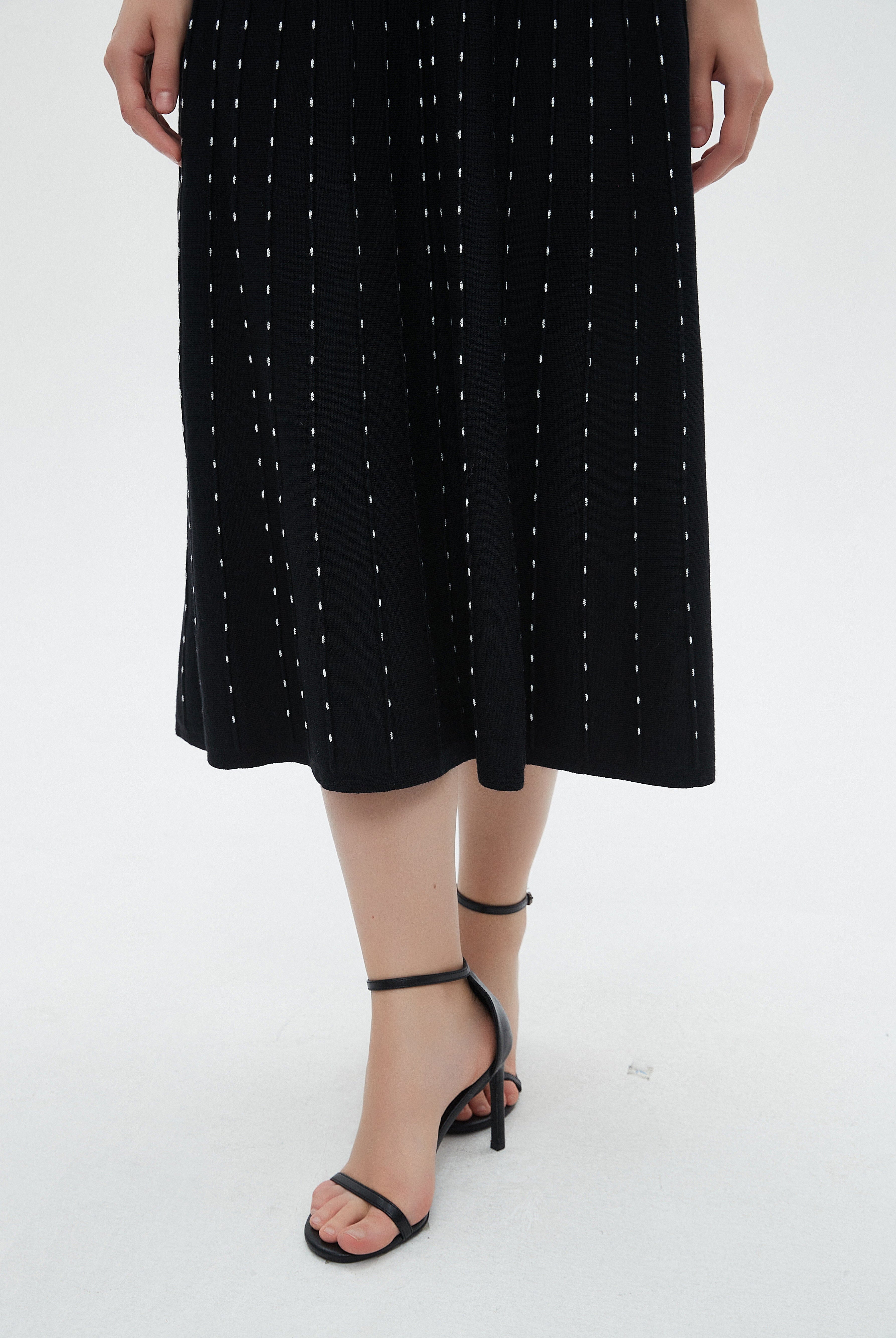 ميكا تنورة نسائية واسعة ميدي منقطة بالطول