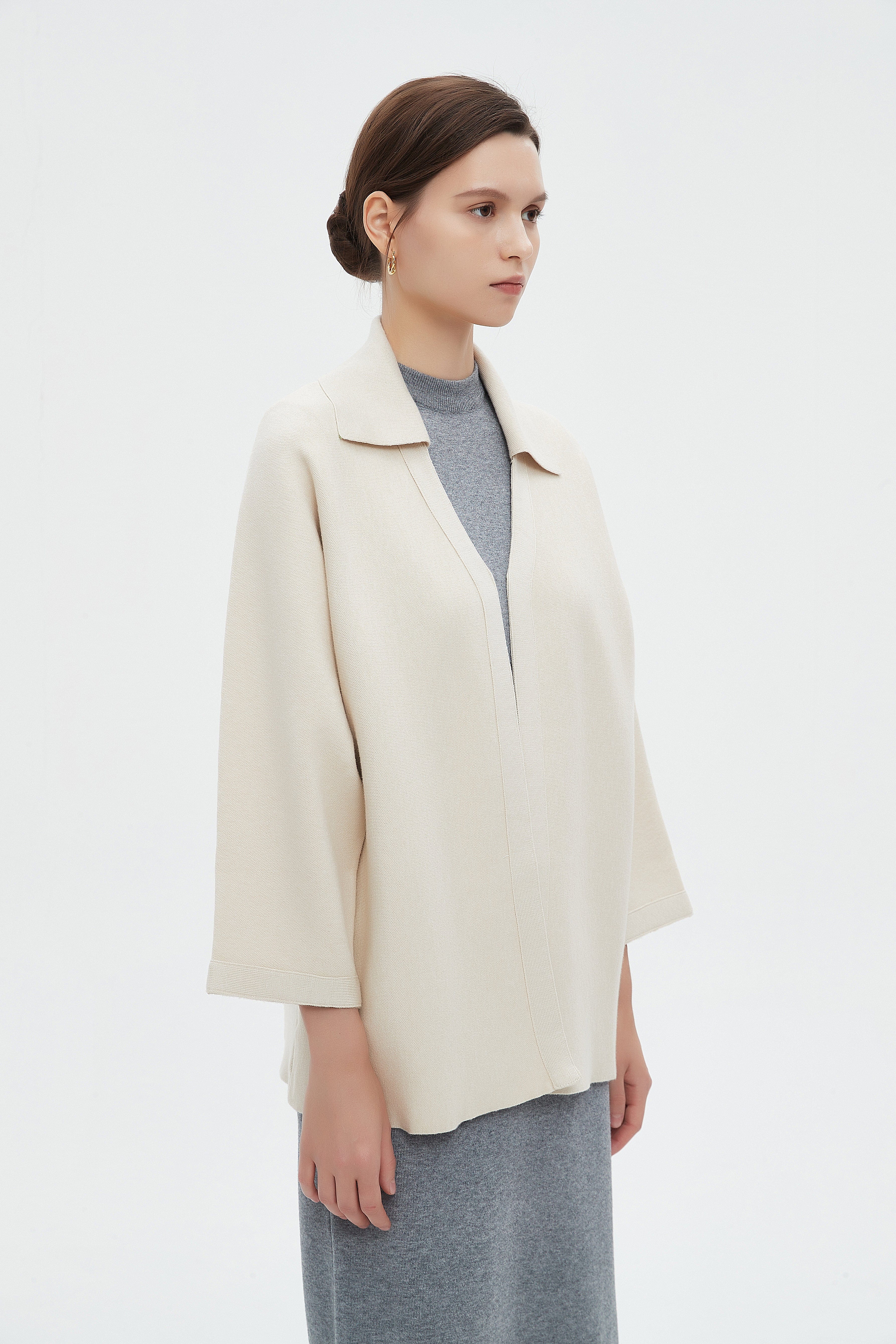 ميكا كارديجان نسائي كم طويل بياقة شتوي مفتوح من الامام