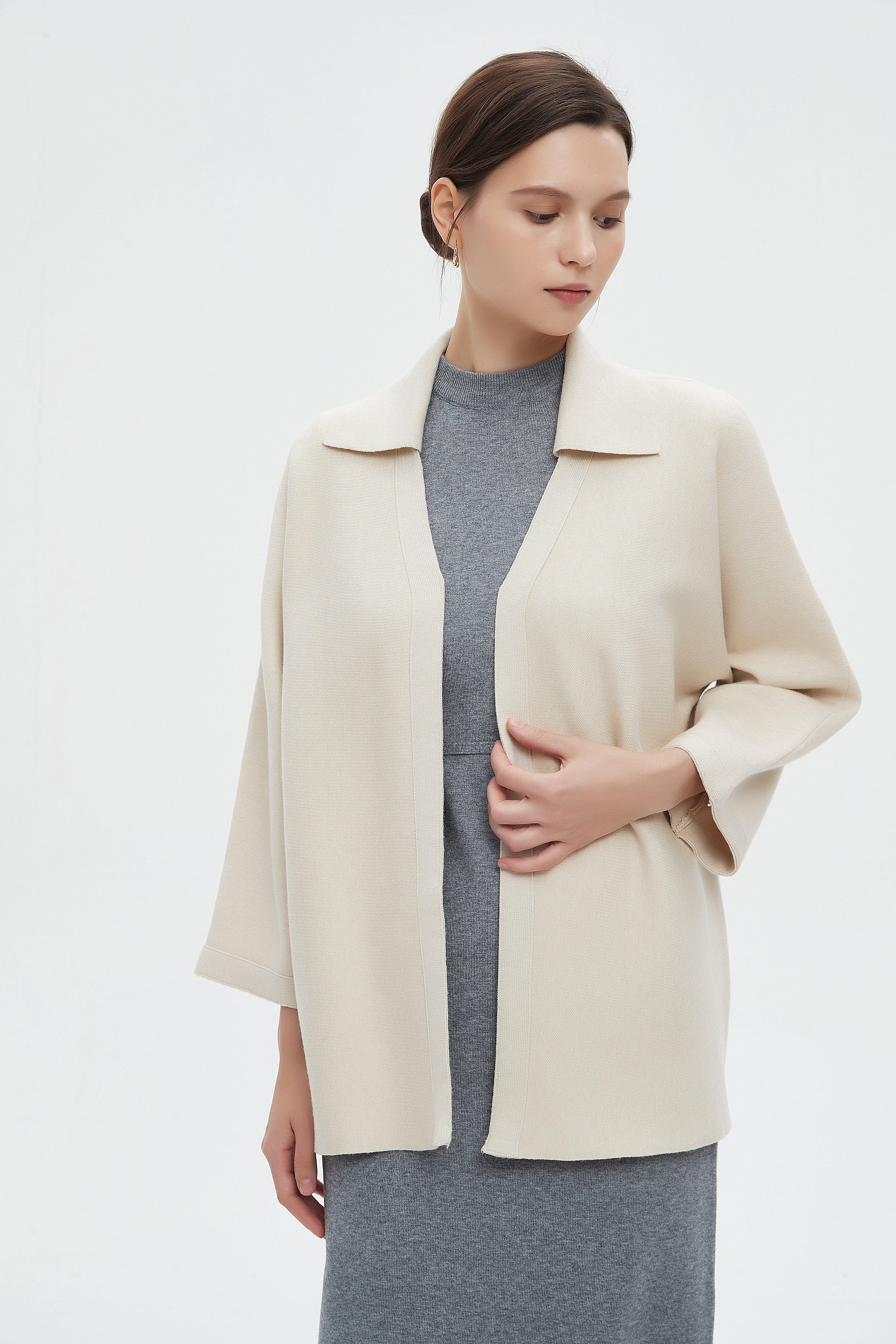 ميكا كارديجان نسائي كم طويل بياقة شتوي مفتوح من الامام