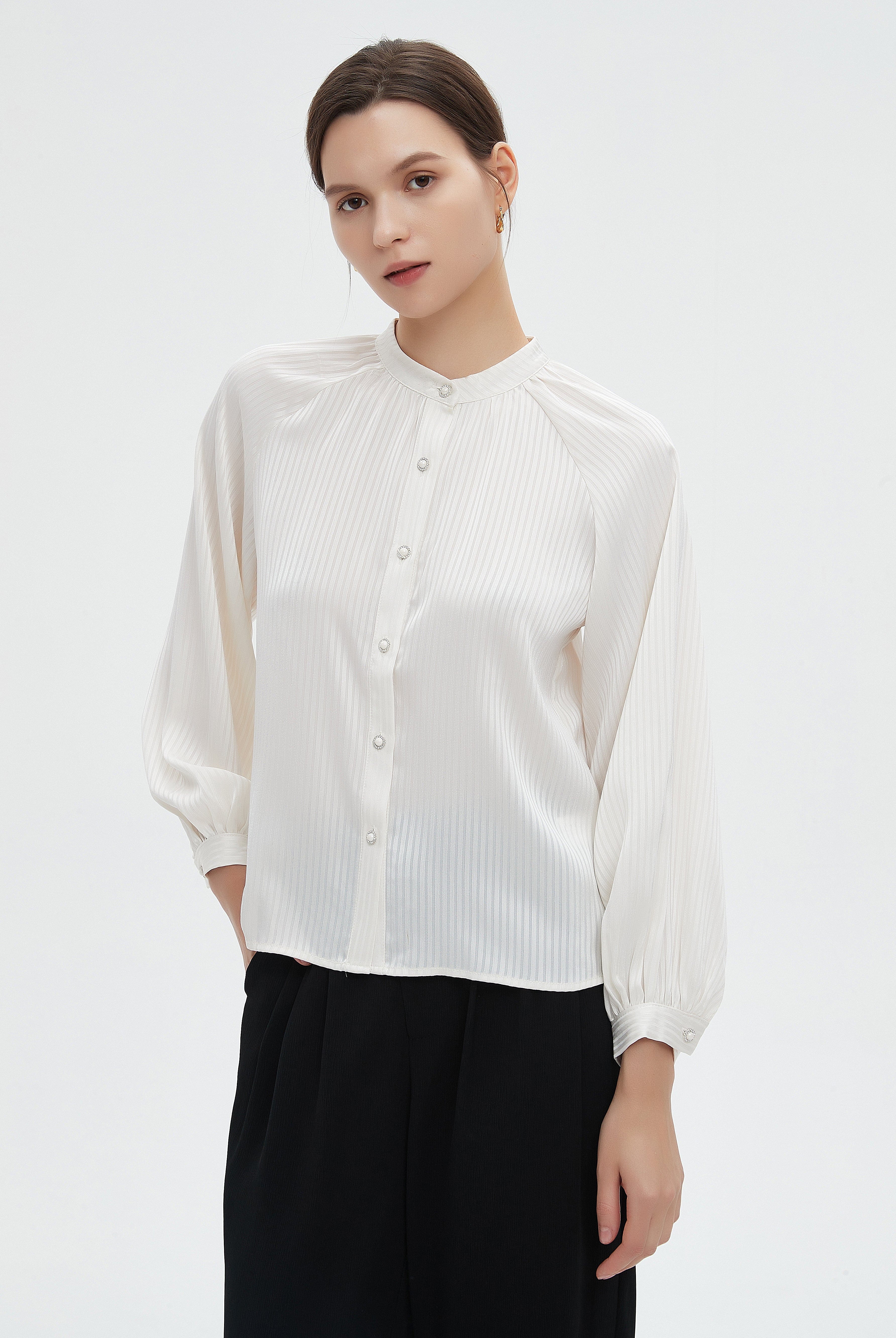 ميكا بلوزة طويلة نسائية بازرار أمامية وأكمام طويلة