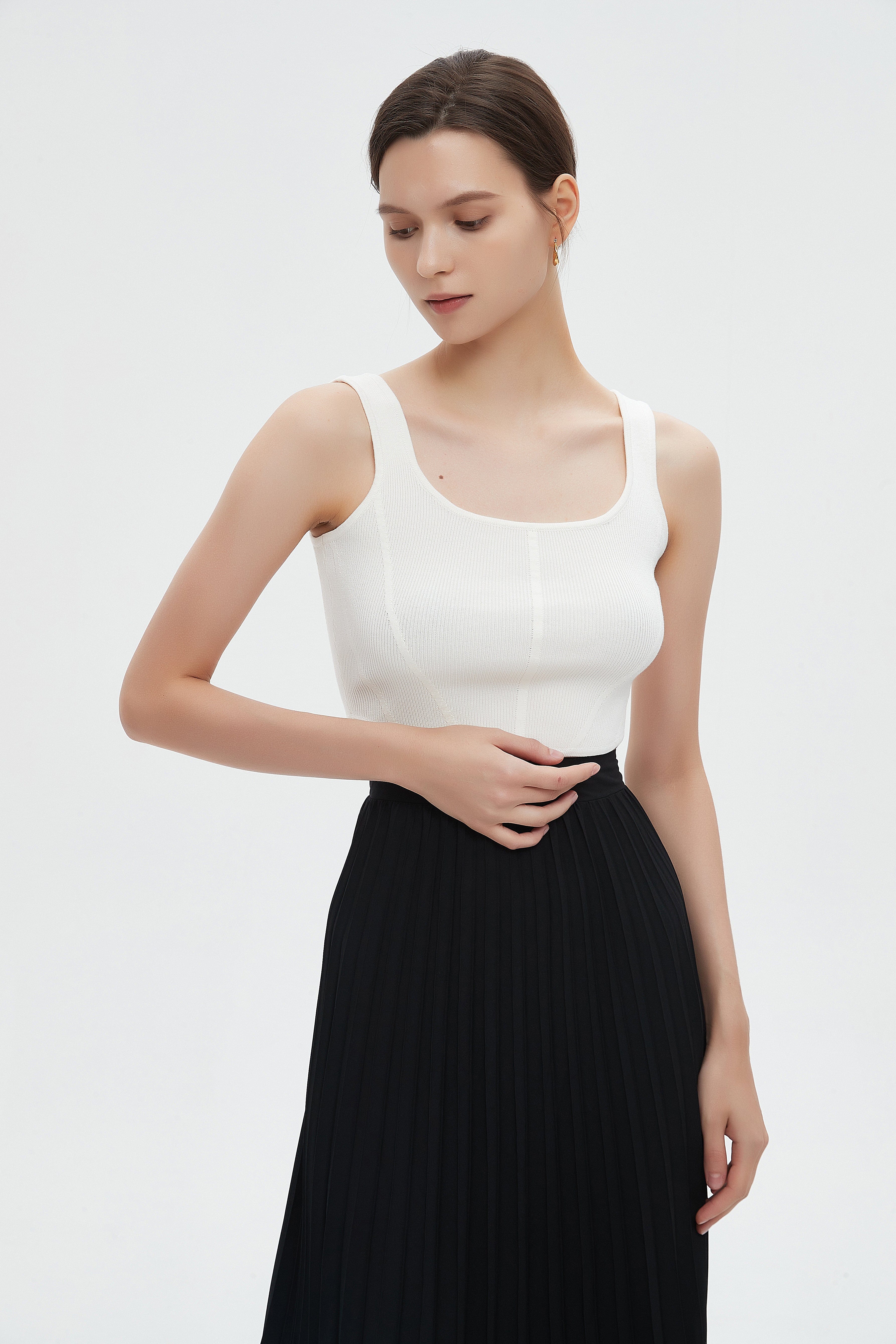 ميكا تانك توب نسائي كات سادة