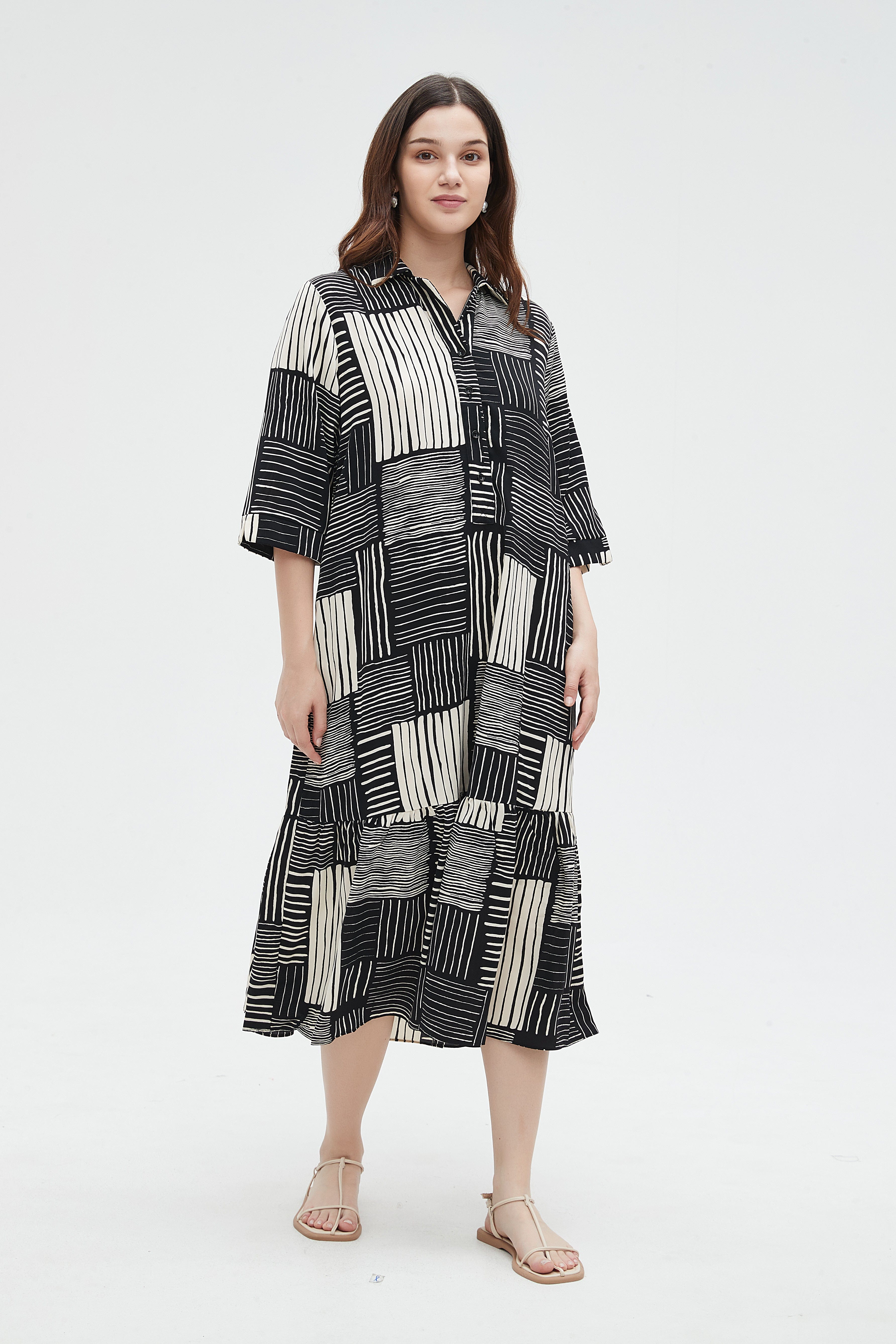 نتشي فستان ميدي مشجر 3/4 كم