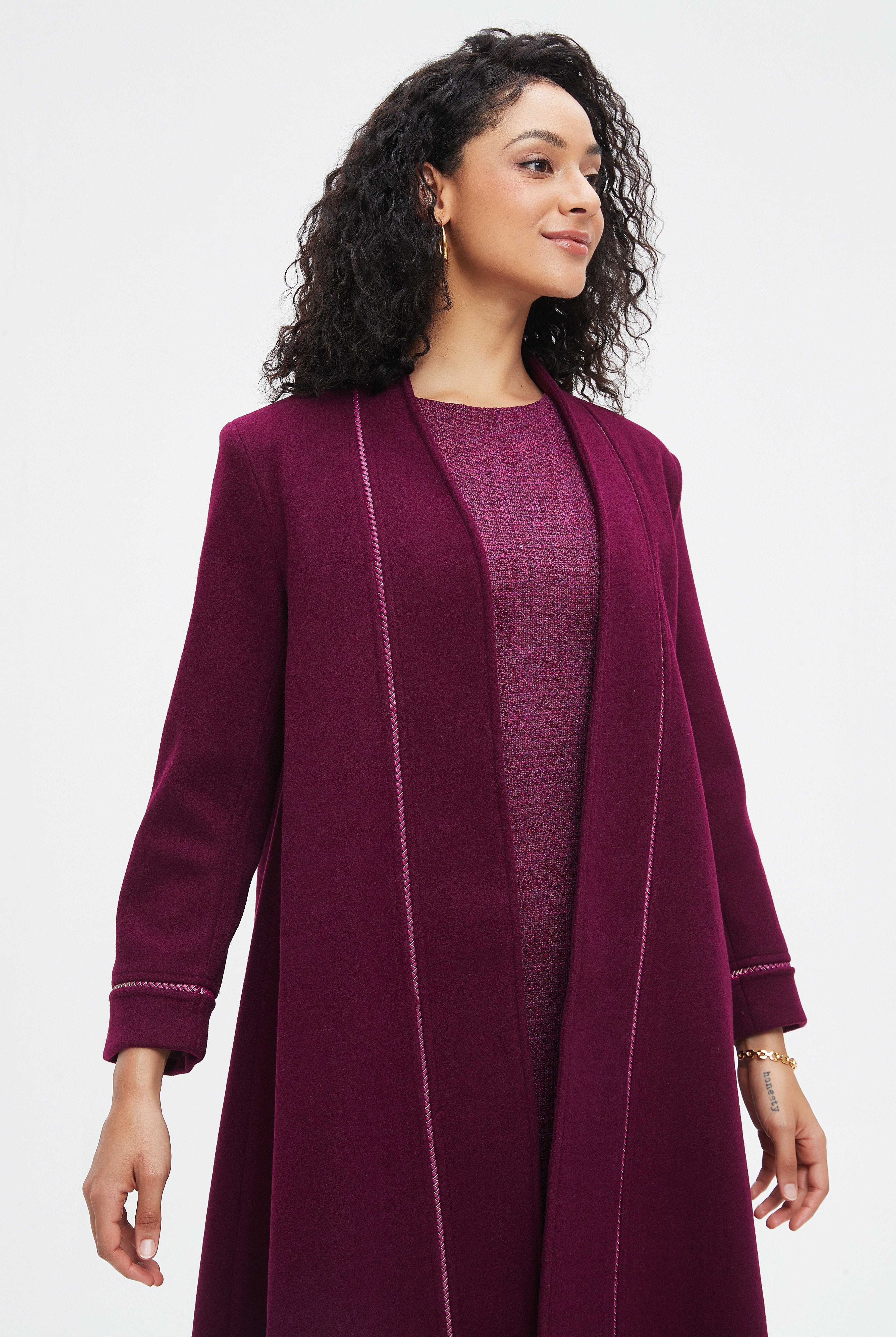 نتشي فستان نسائي ميدي سادة بكم طويل شتوي