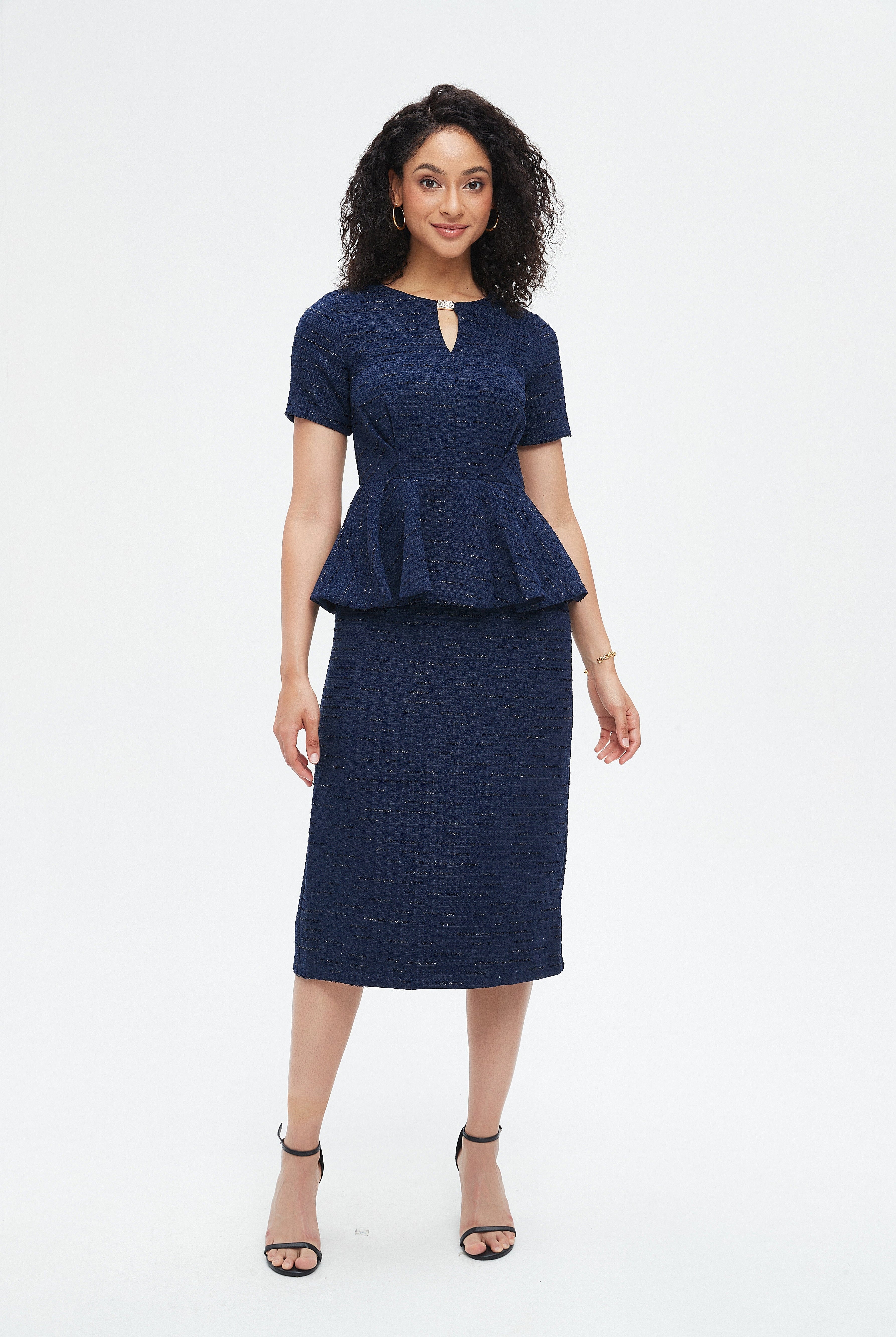 نتشي فستان نسائي ميدي بكم قصير وياقة طويلة مع حزام للخصر