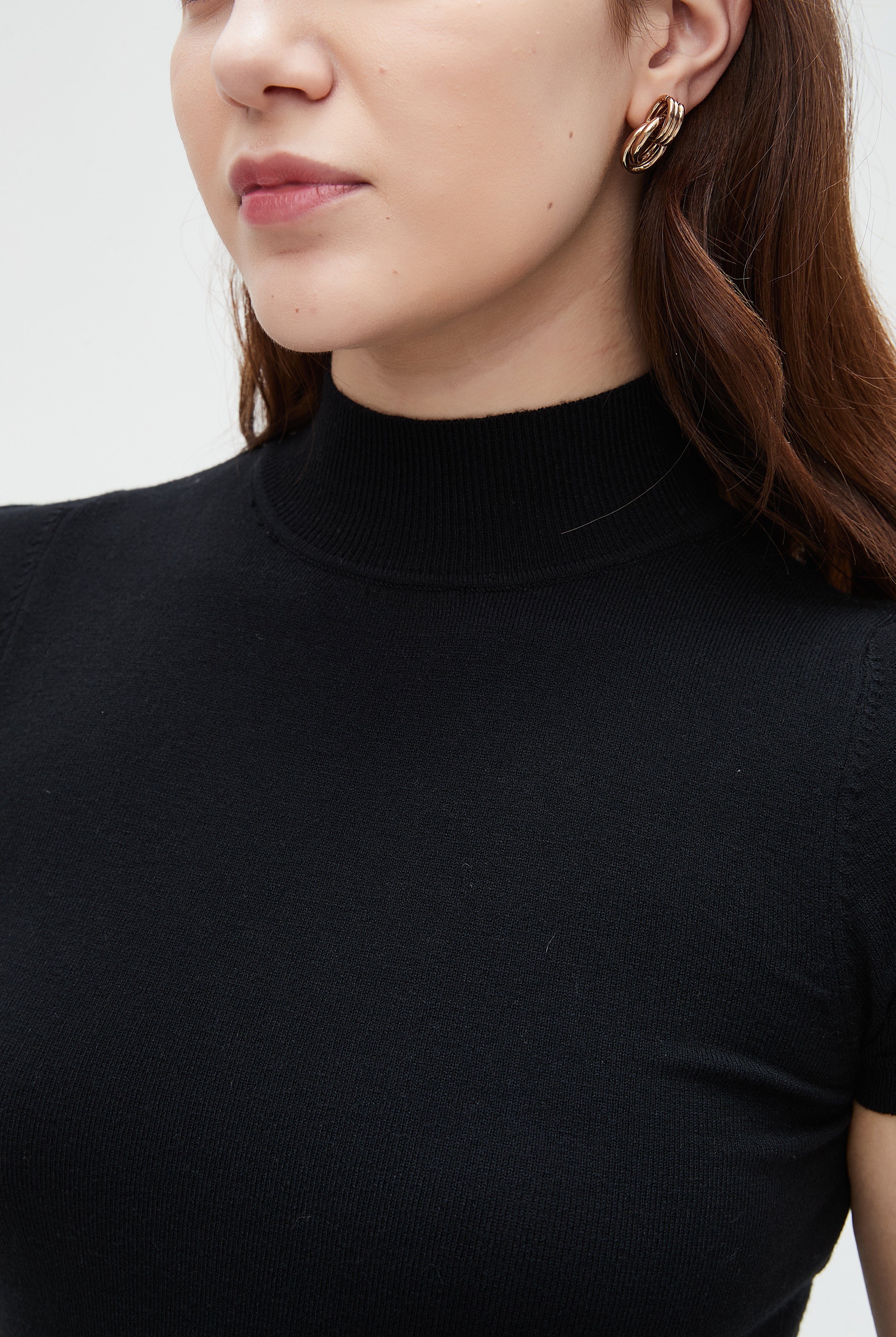 نتشي تيشيرت نسائي نص كم ساده برقبه