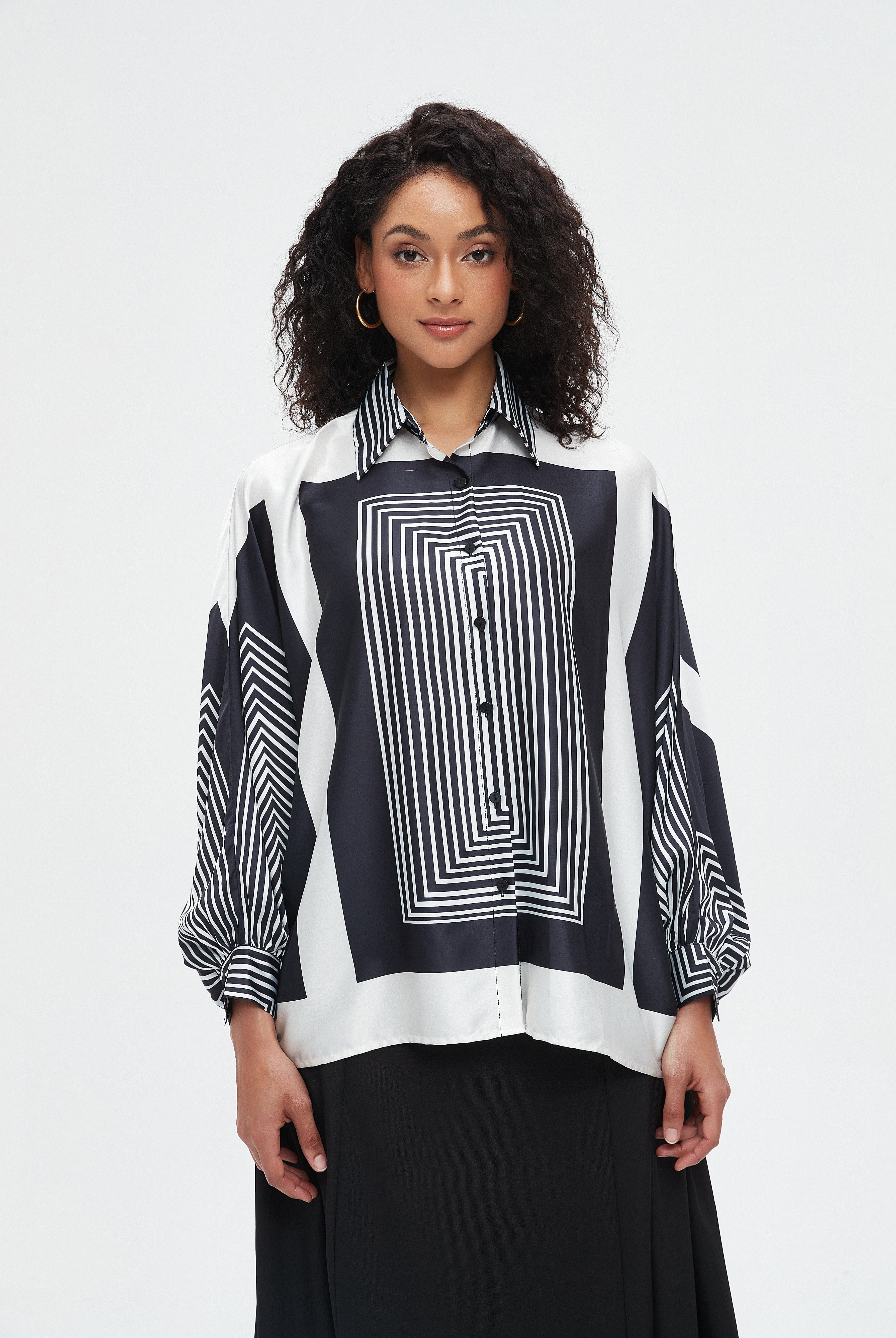 نتشي بلوزة نسائية طويلة اكمام طويلة مخططة