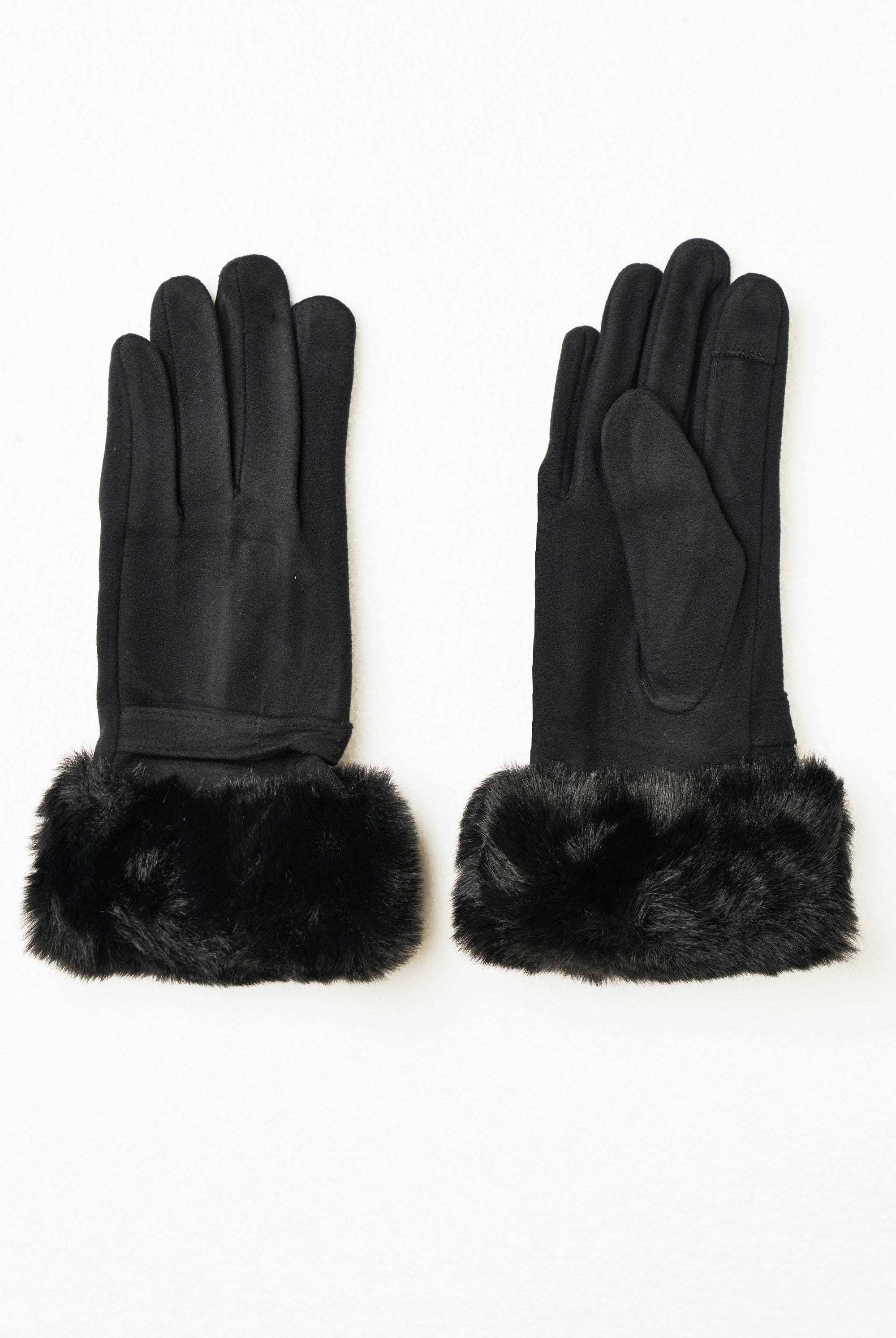 نتشي قفازات سادة مزينة بالفرو