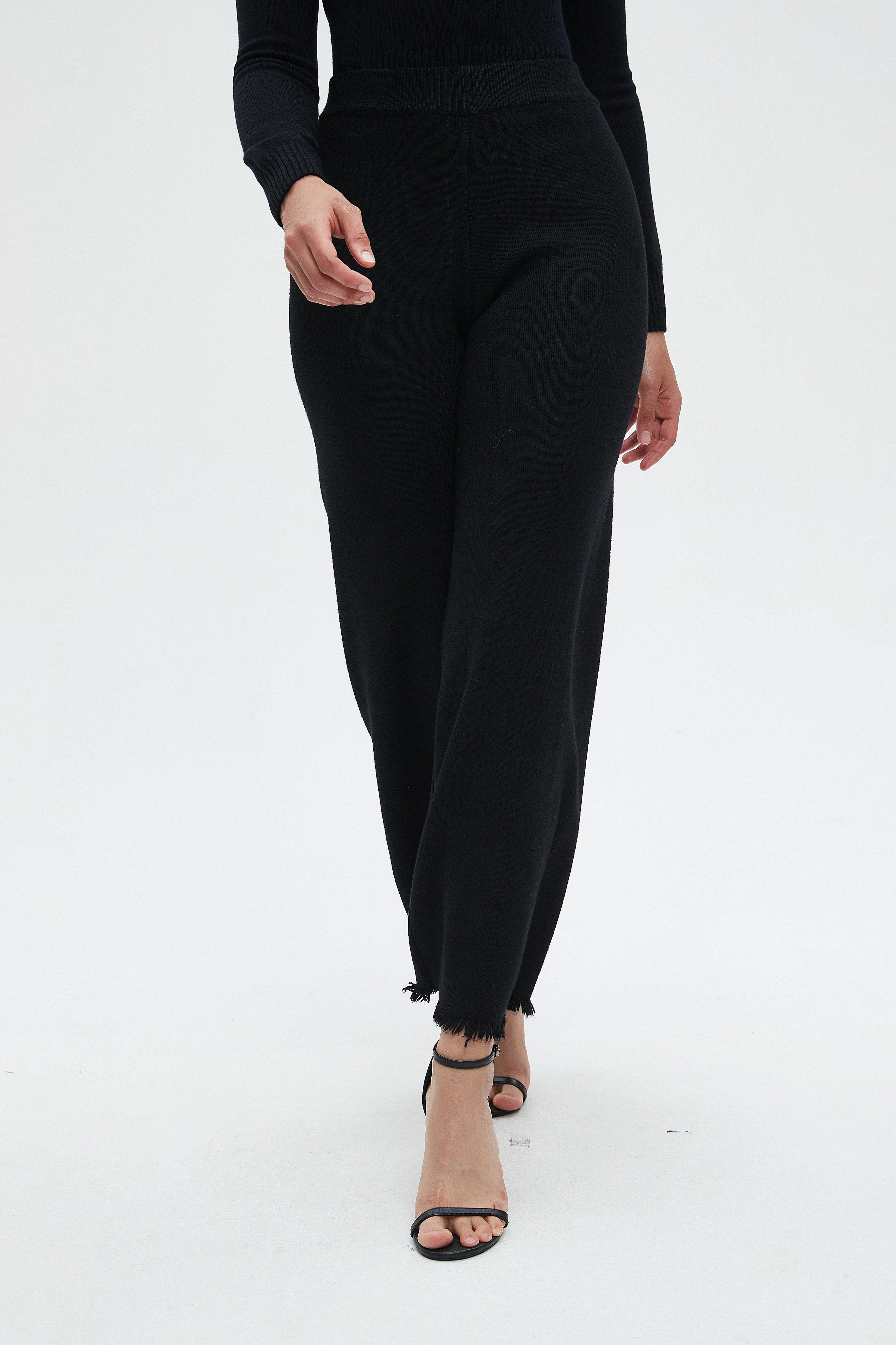 نتشي بنطلون نسائي واسع طويل