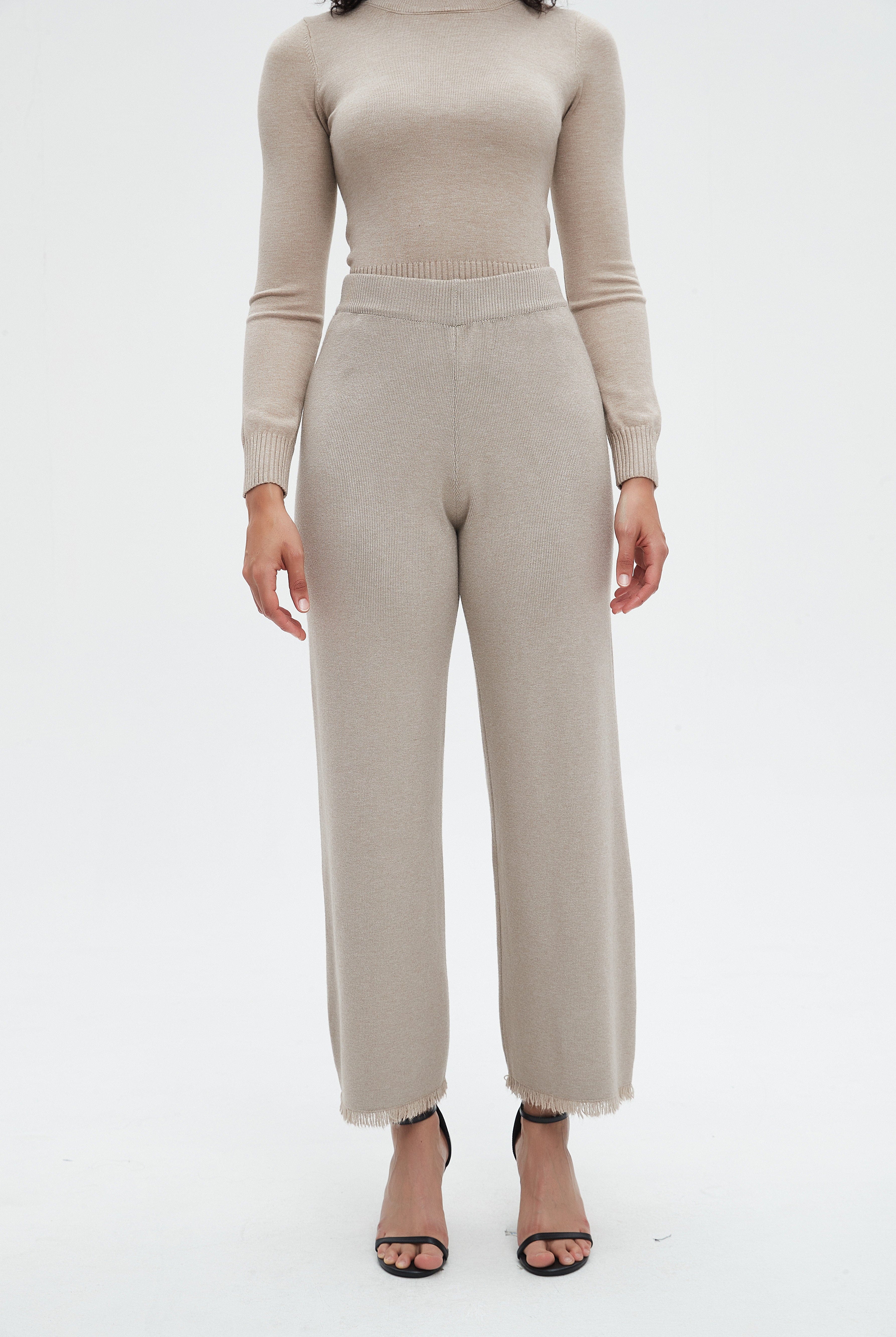 نتشي بنطلون نسائي واسع طويل