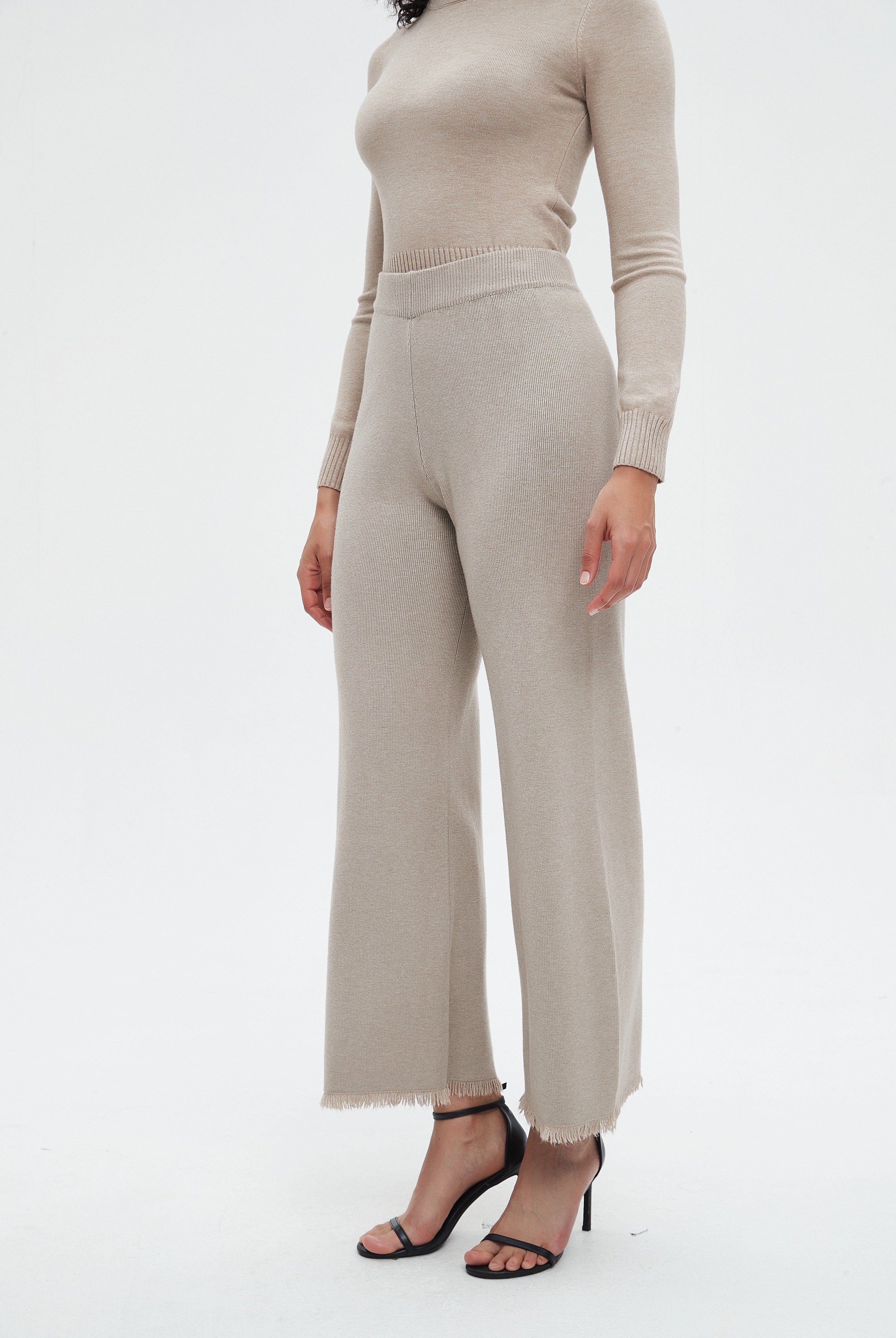 نتشي بنطلون نسائي واسع طويل