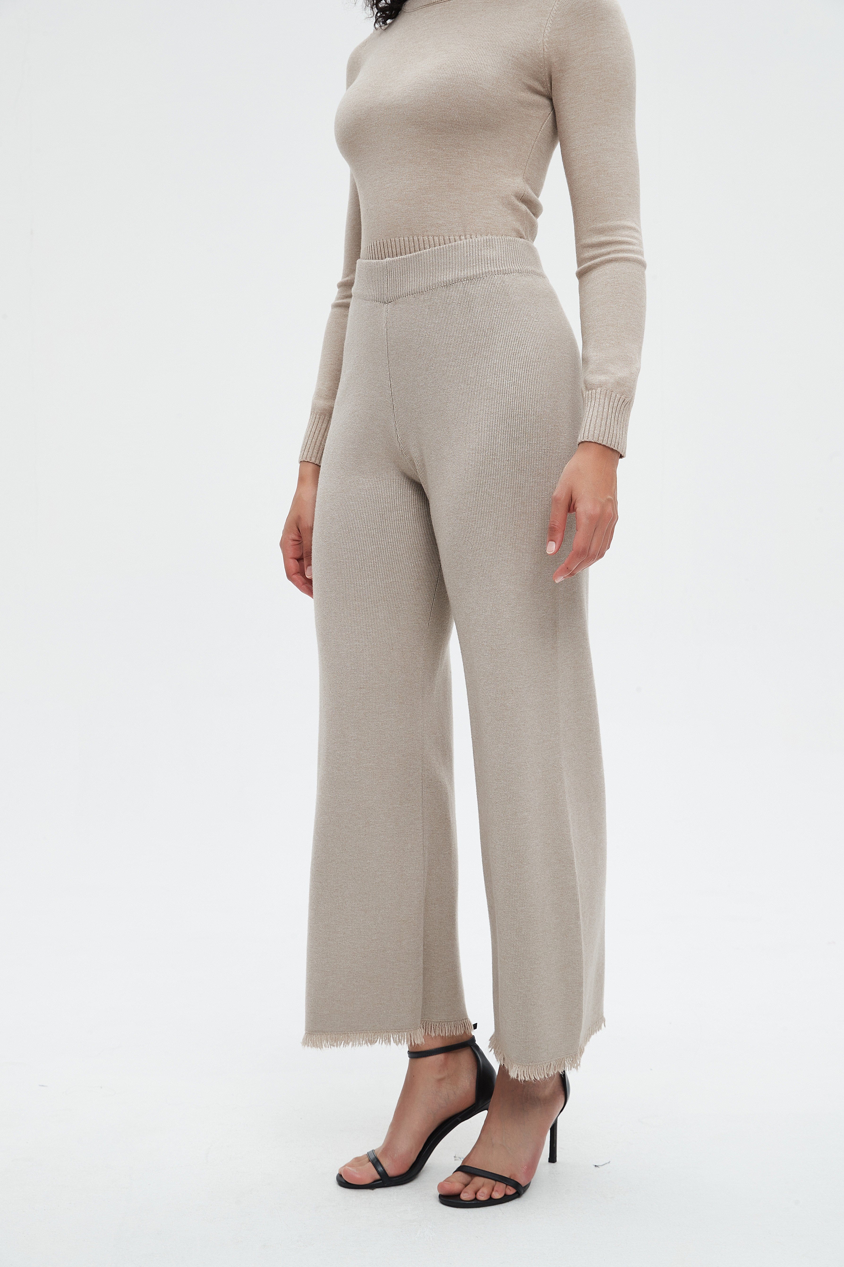 نتشي بنطلون نسائي واسع طويل