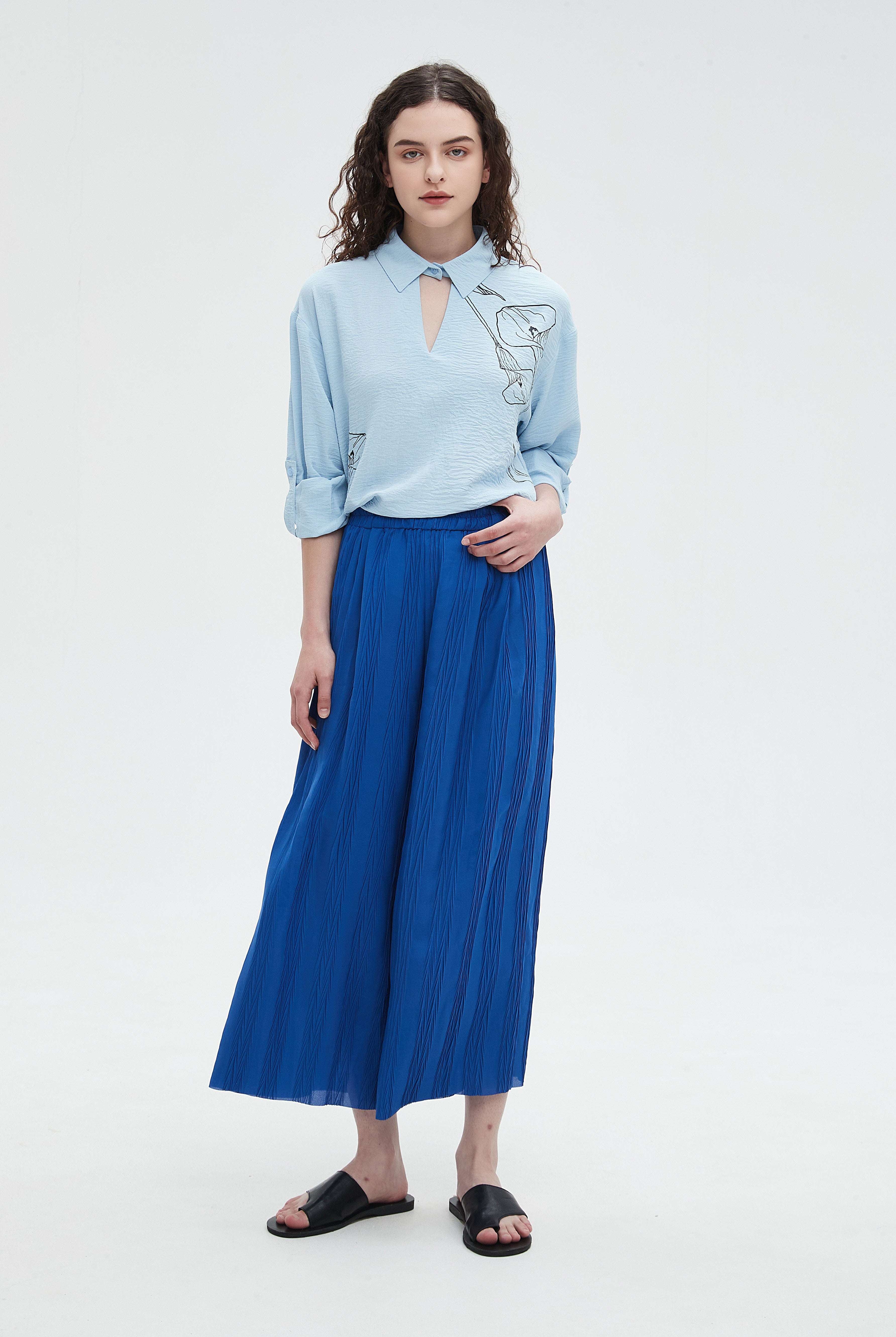 نتشي بنطلون نسائي واسع 3/4