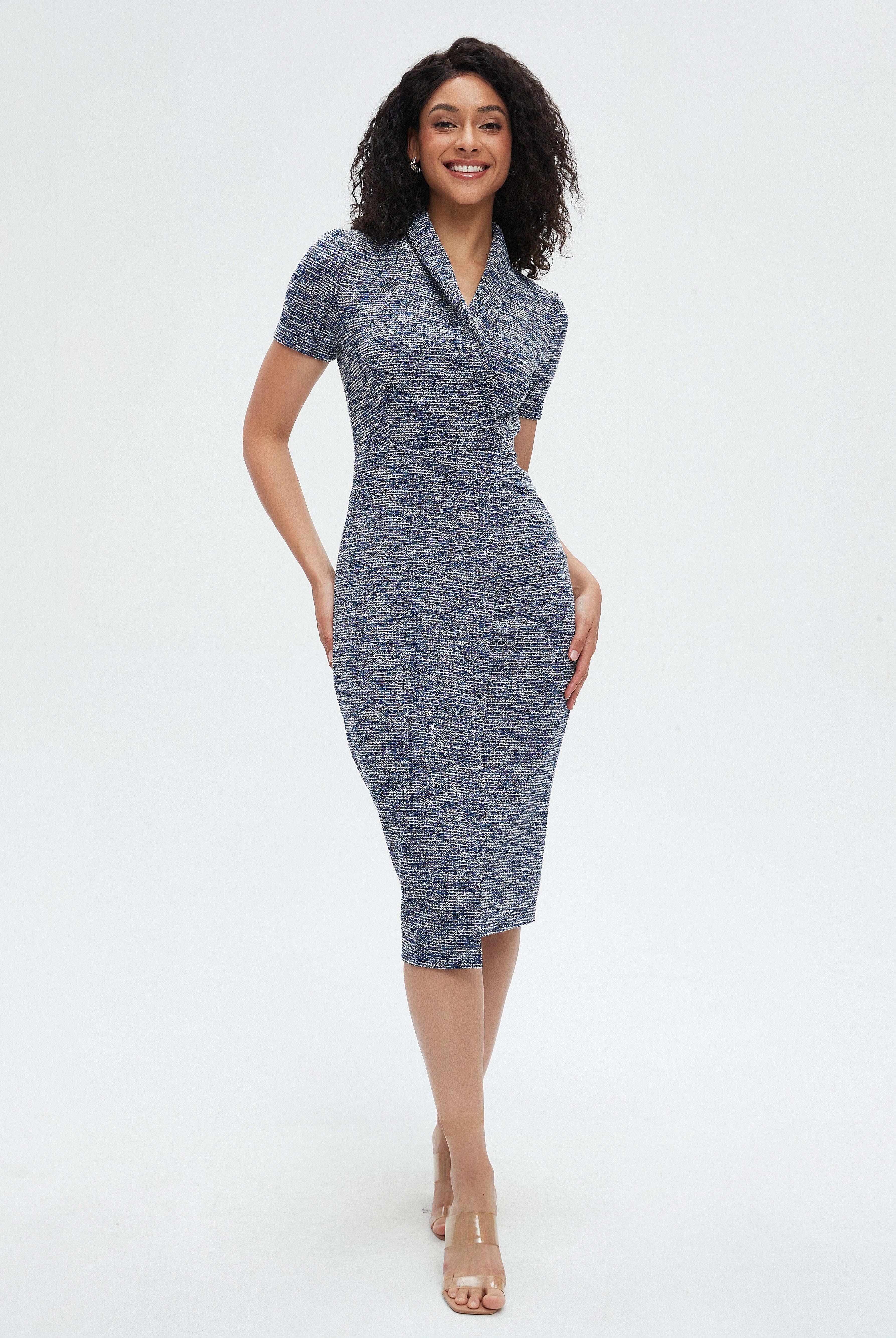 نتشي فستان ميدي نسائي برقبه لف مخطط