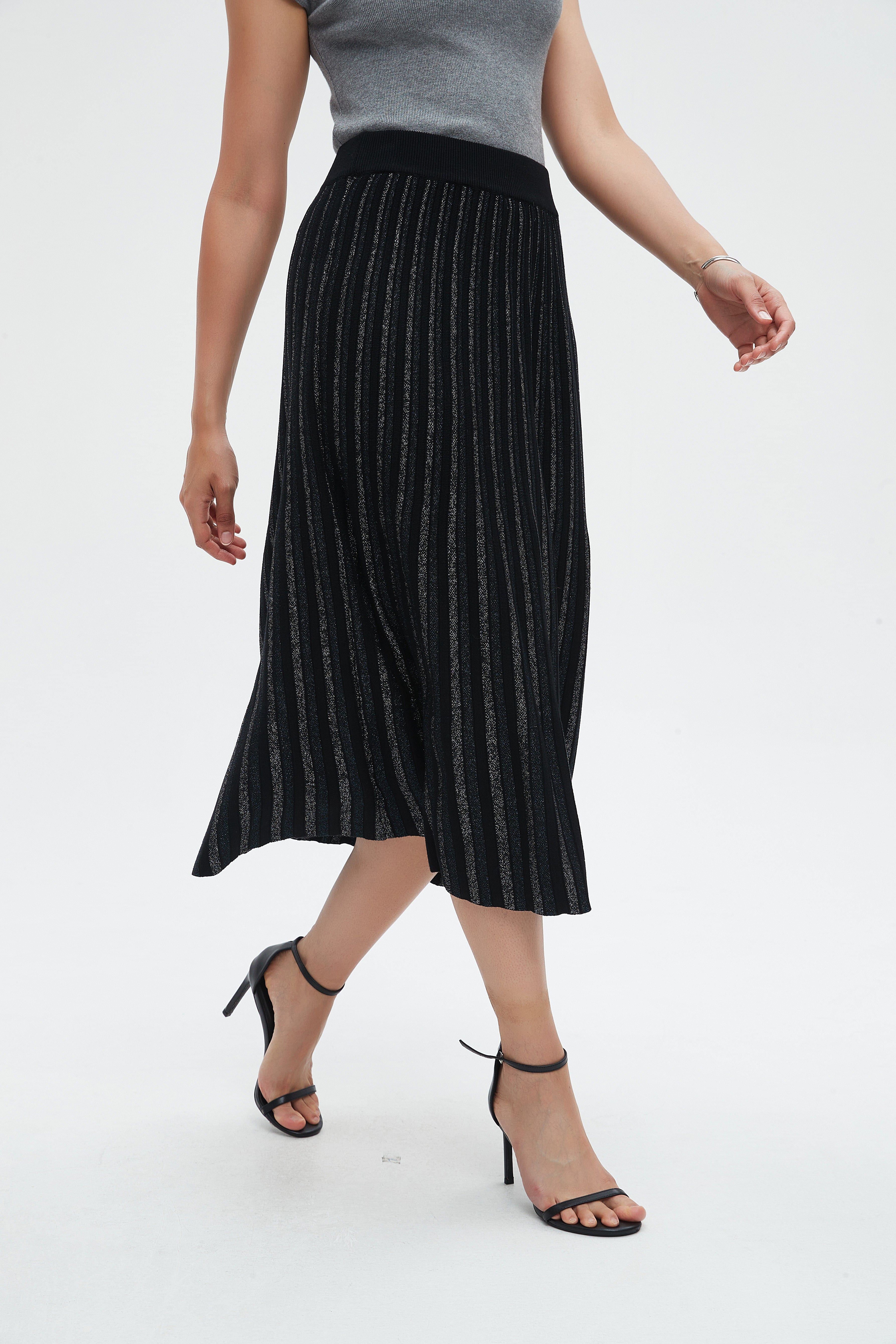 نتشي تنورة نسائية ميدي بكرانيش