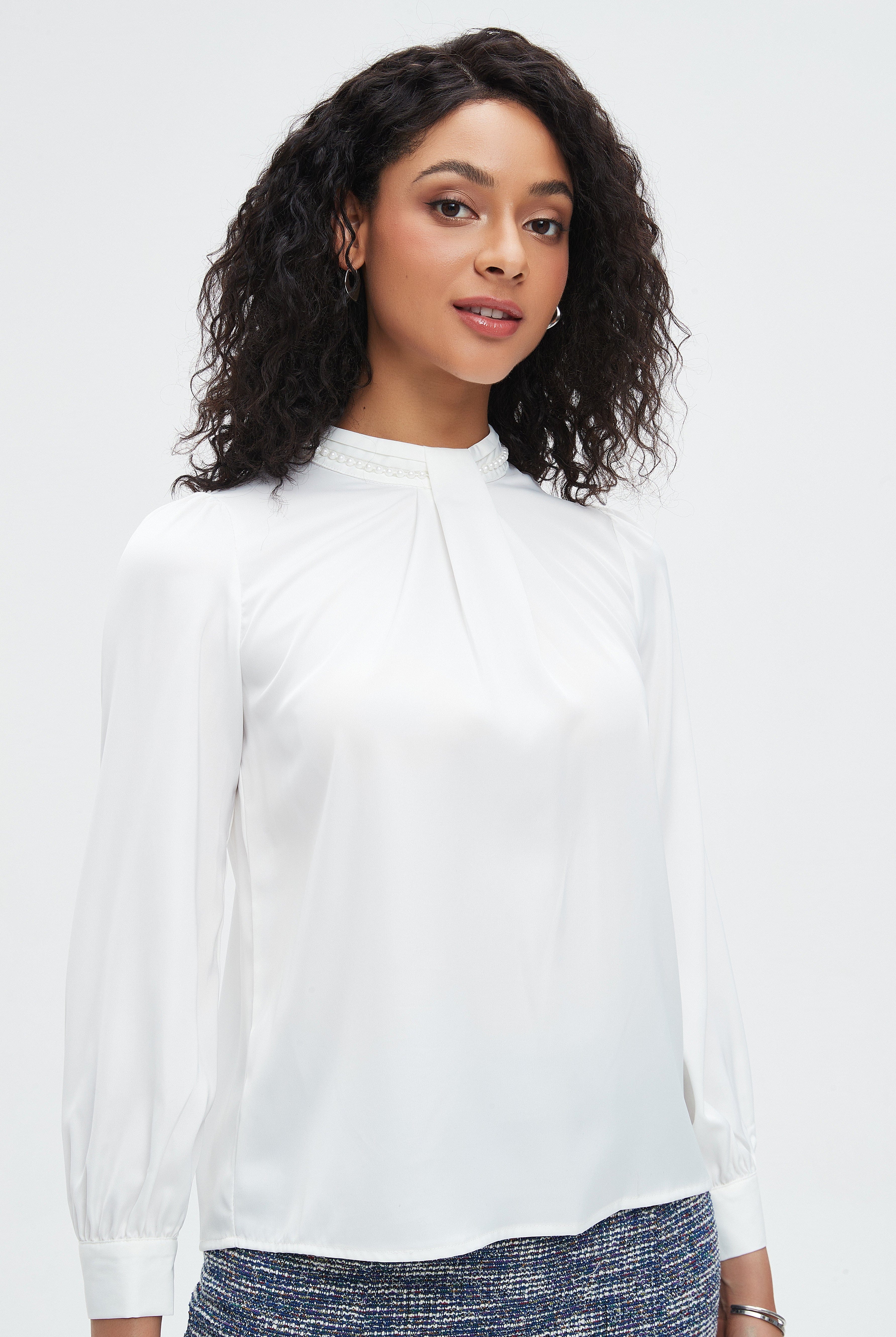 نتشي بلوزة نسائية بأكمام طويلة سادة