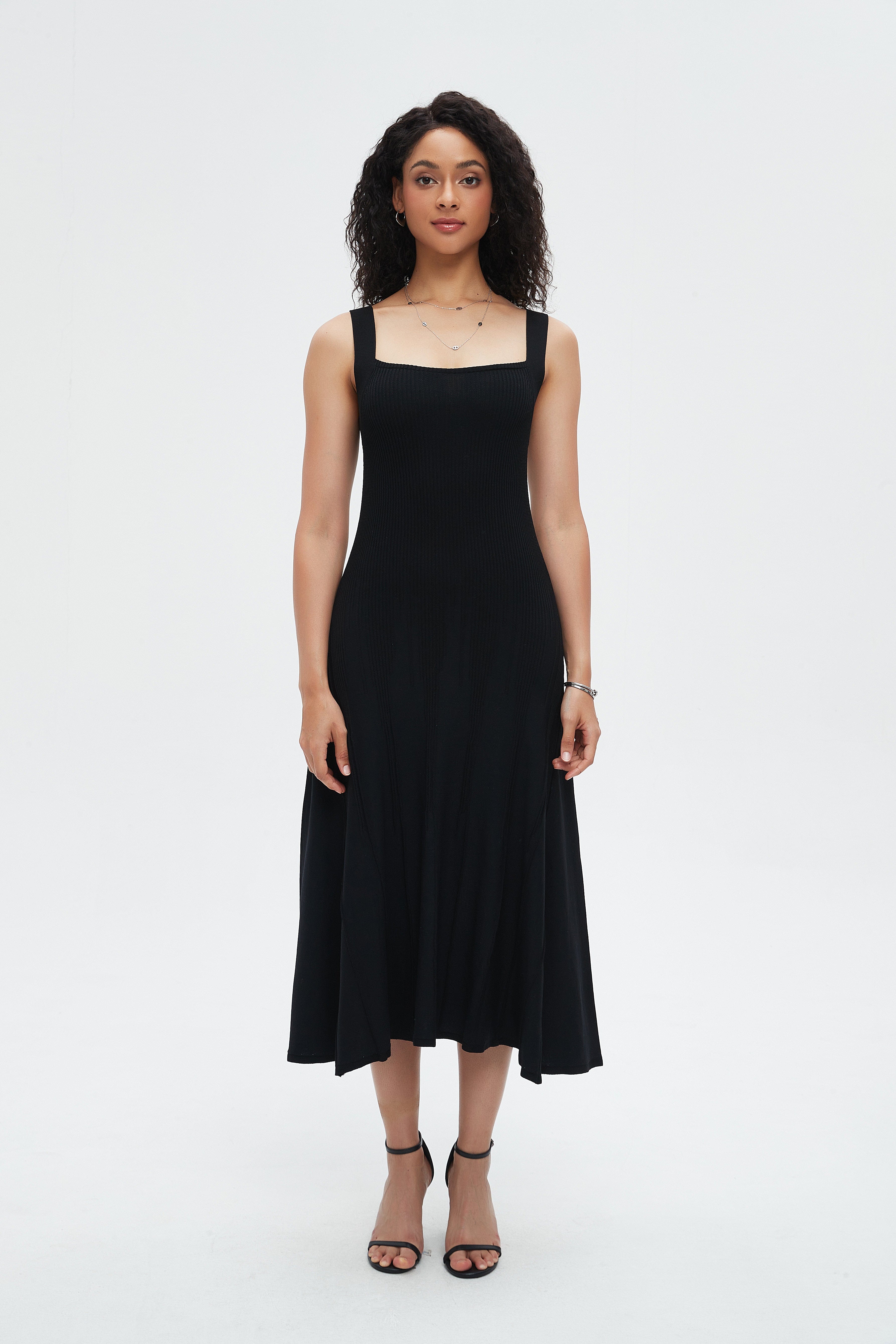 نتشي فستان نسائي ميدي بدون اكمام