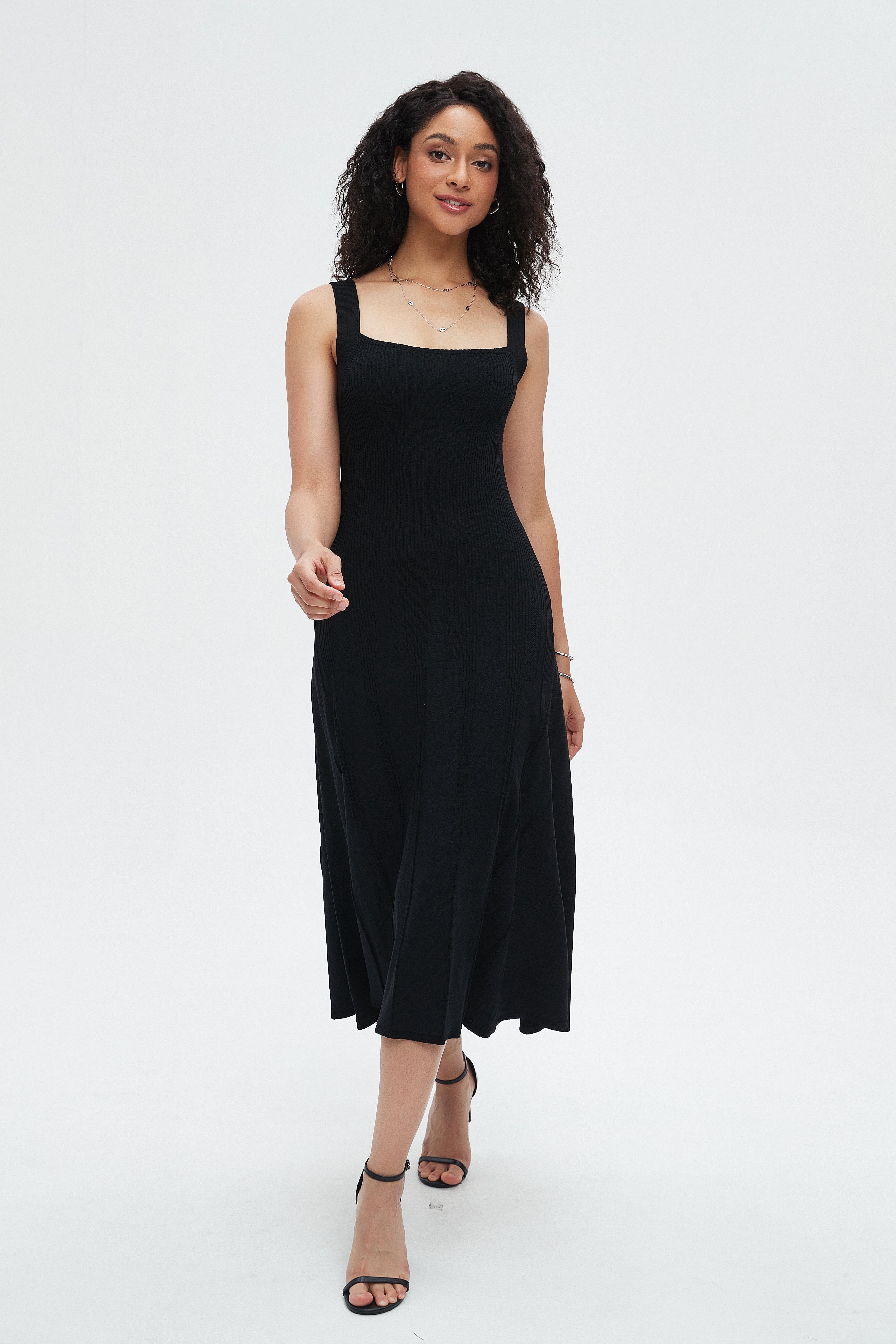 نتشي فستان نسائي ميدي بدون اكمام