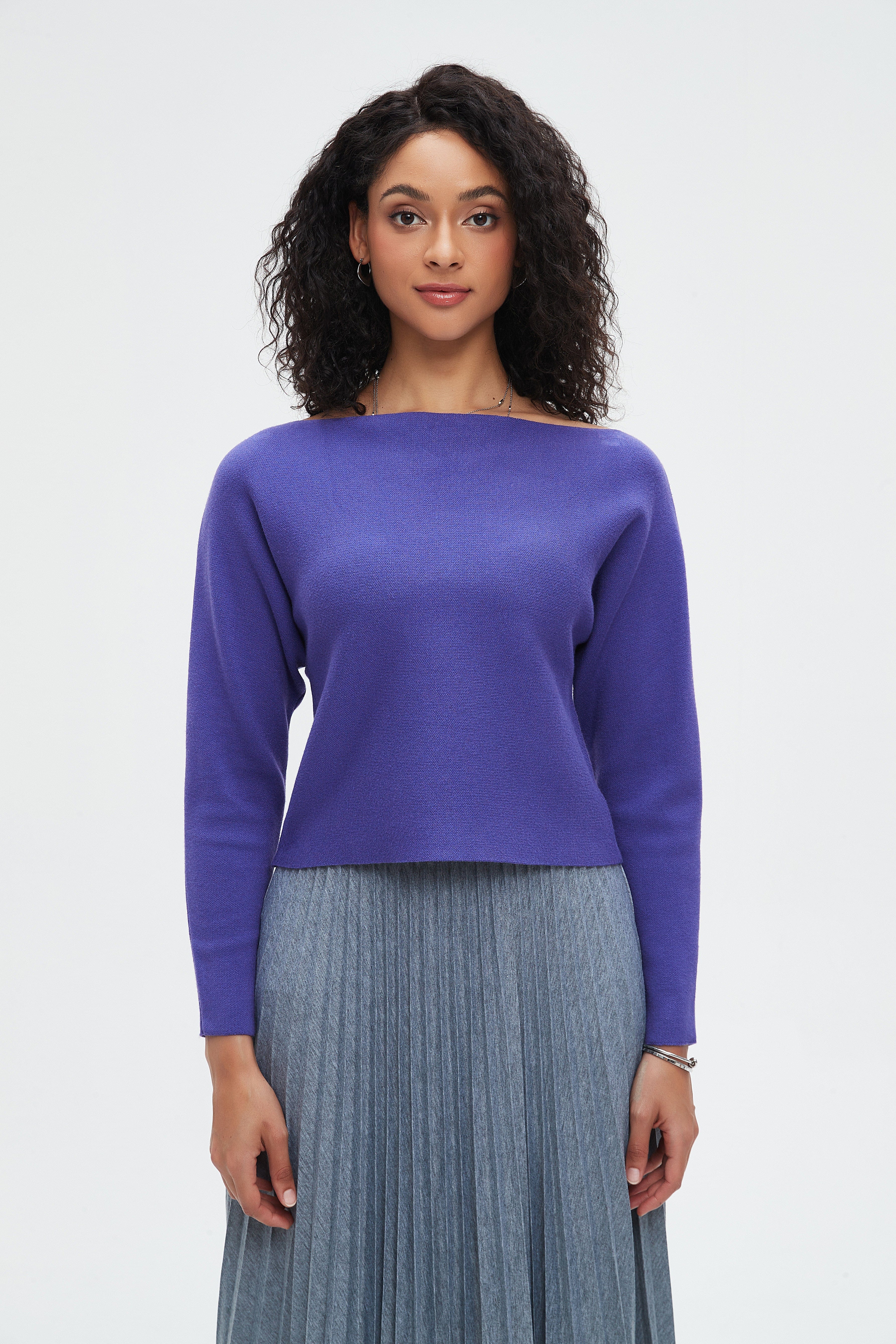 نتشي بلوزة نسائية سادة بأكمام طويلة