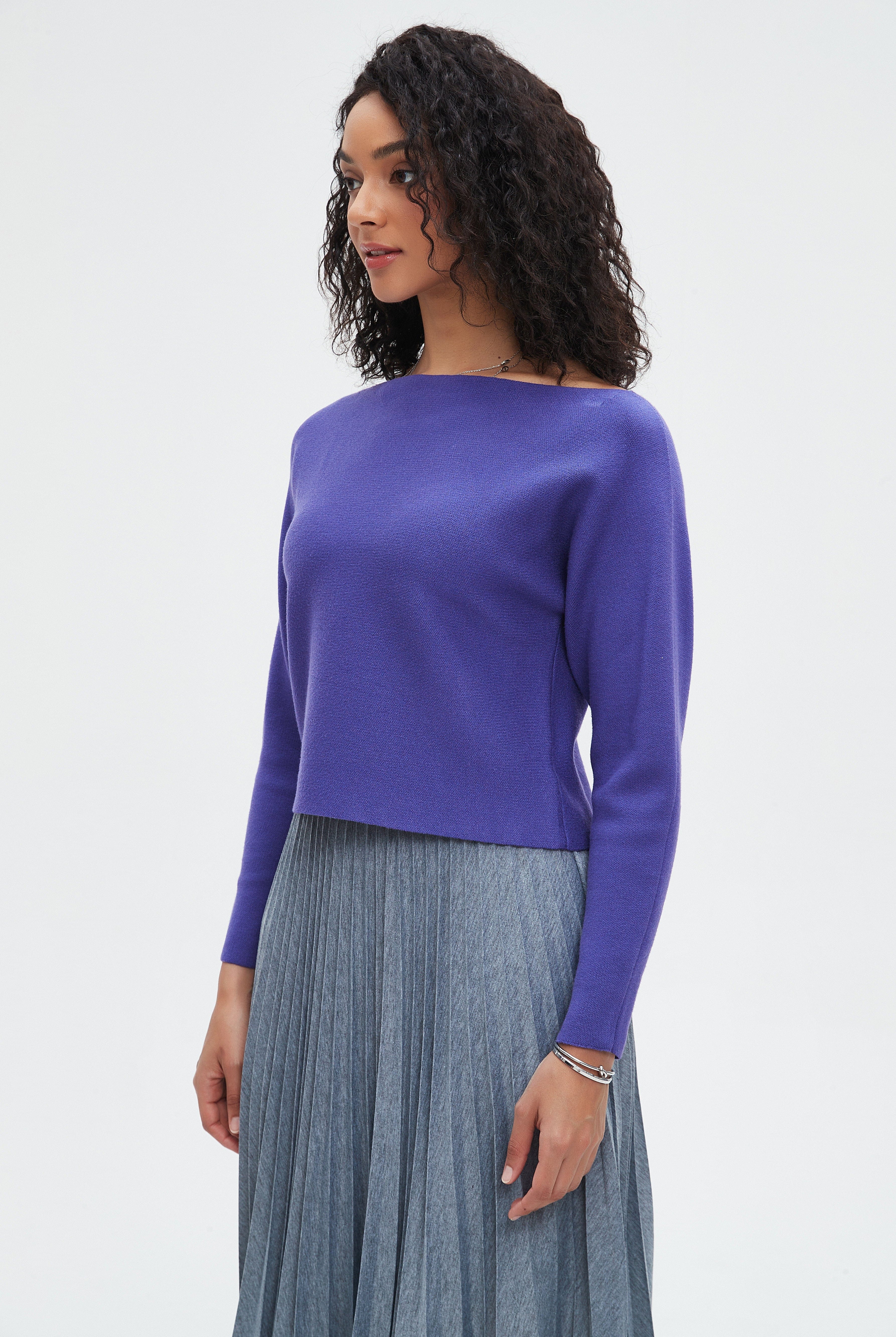 نتشي بلوزة نسائية سادة بأكمام طويلة