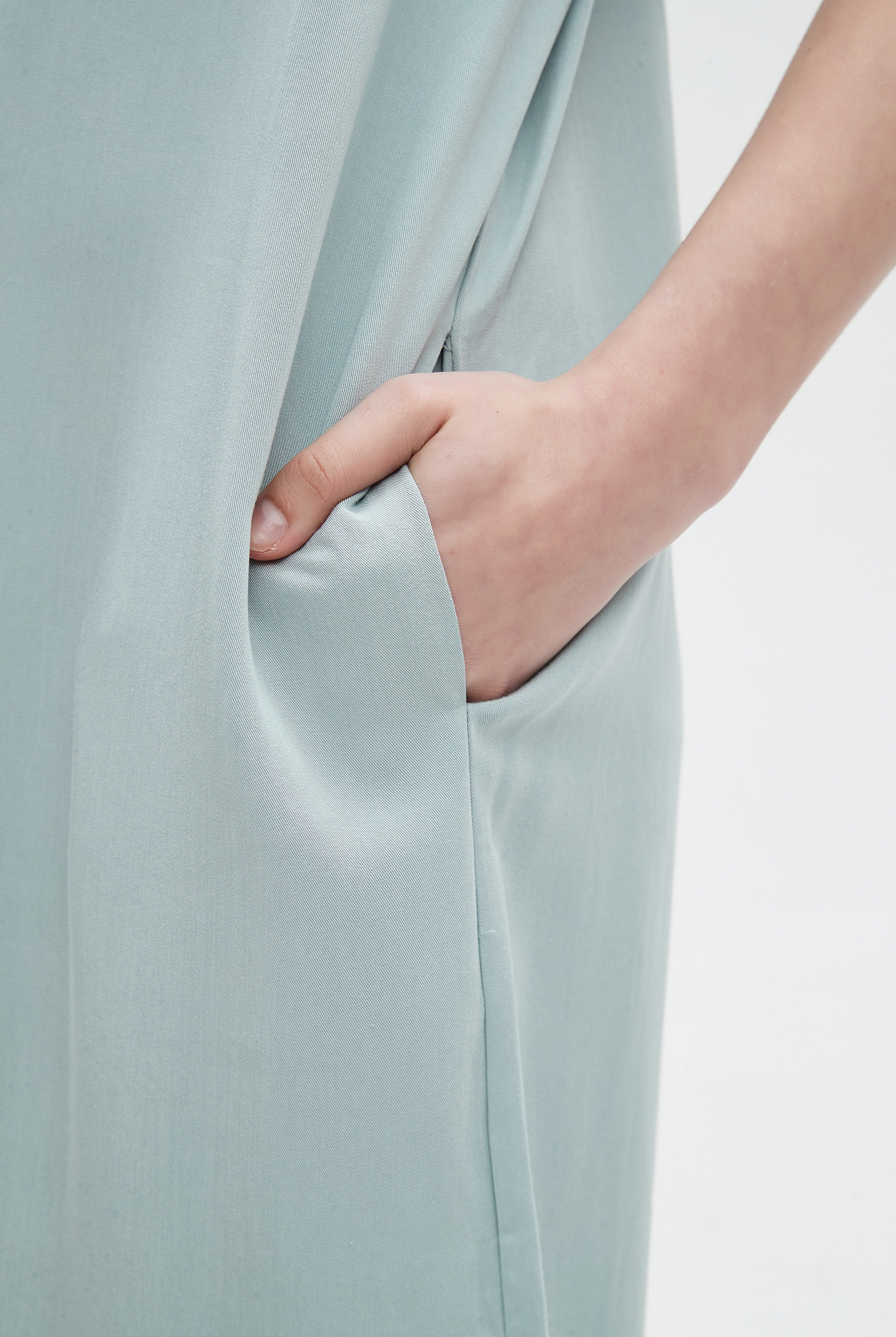 نتشي بلوزة نسائي طويلة جدا نص كم ساده