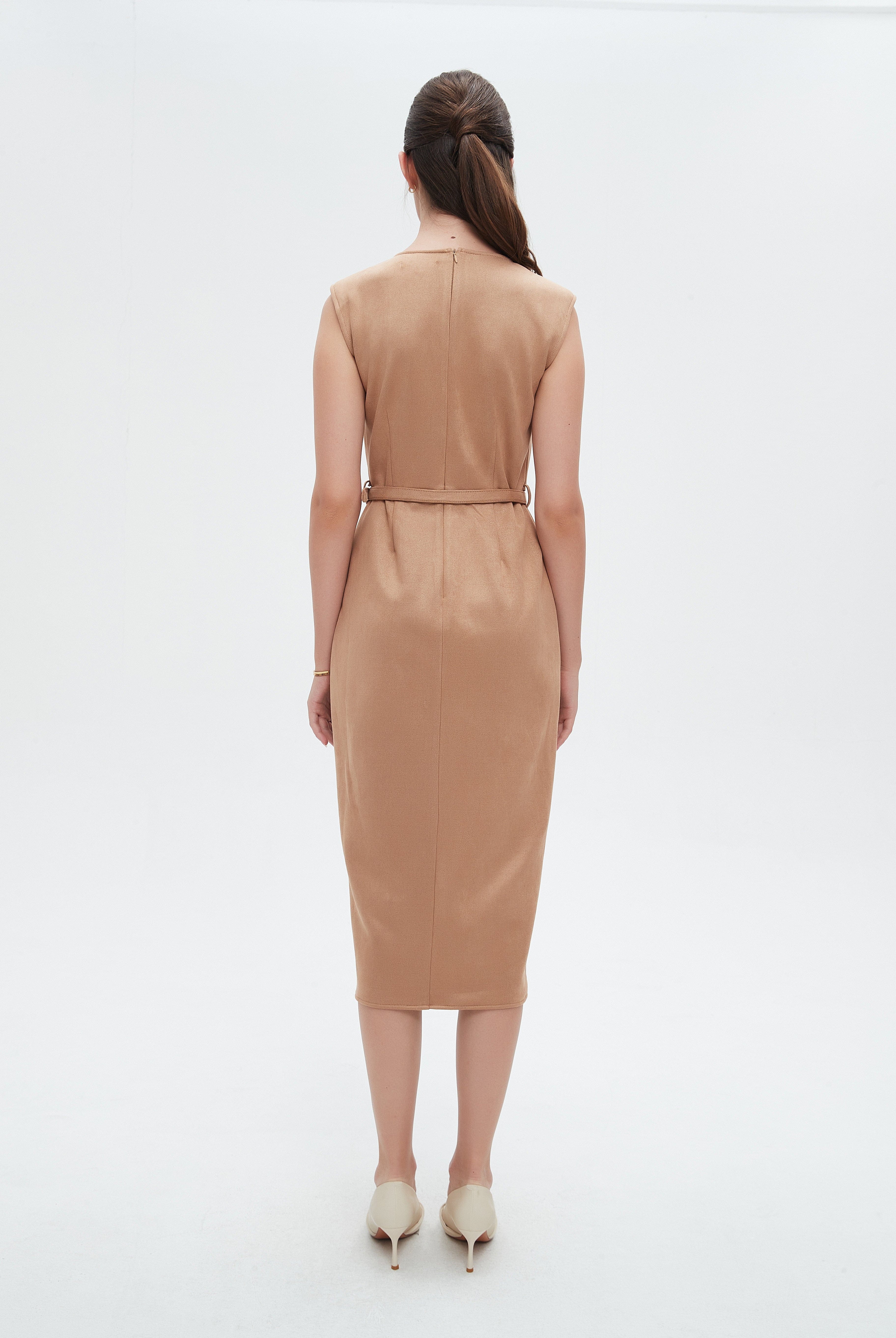 نتشي فستان نسائي ميدي بدون اكمام وبحزام عالخصر