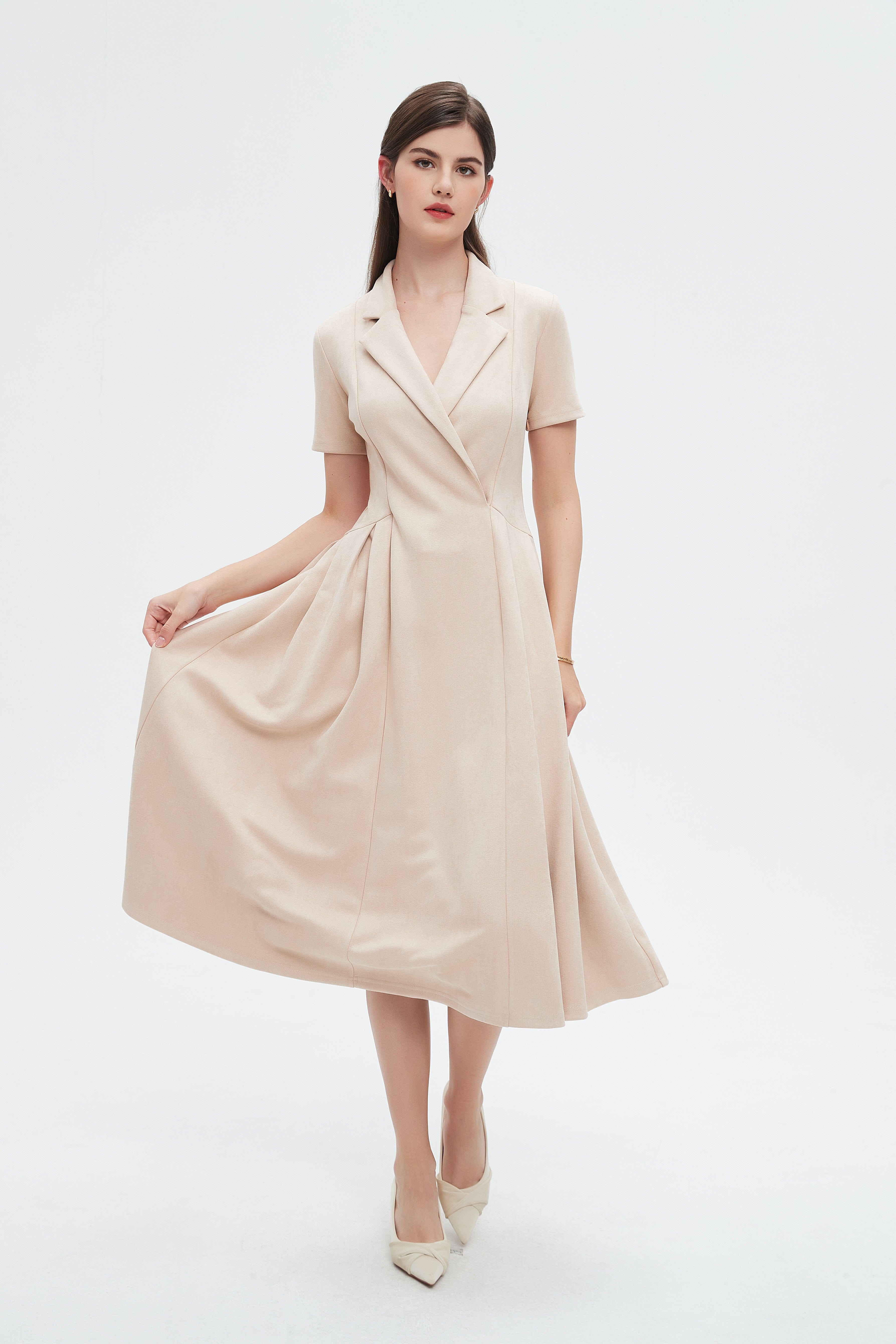 نتشي فستان ميدي نسائي سادة بياقه طويلة وقصه كشكش