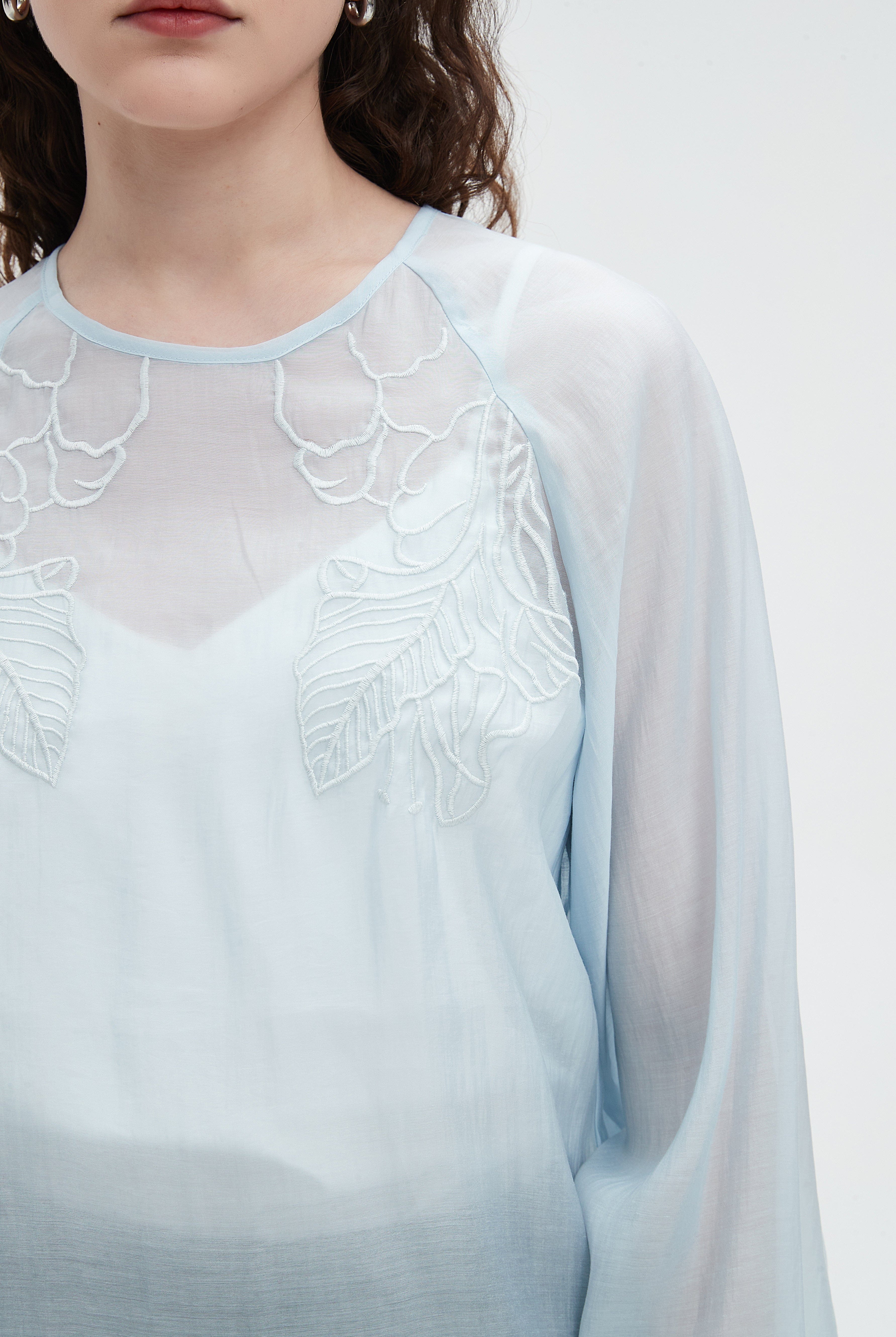 نتشي بلوزة نسائي شفافه بكم طويل