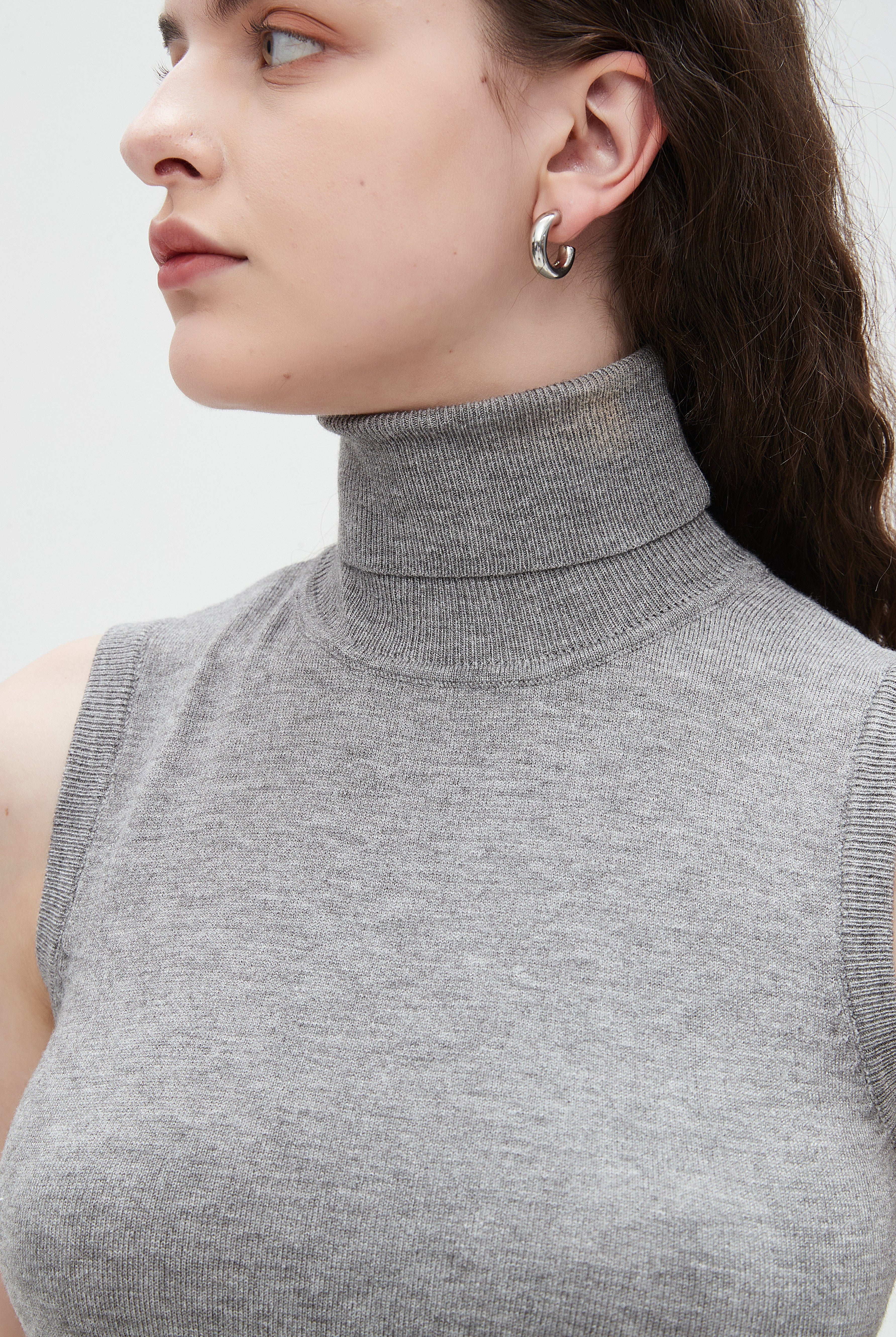 نتشي بلوزة نسائي كات سادة