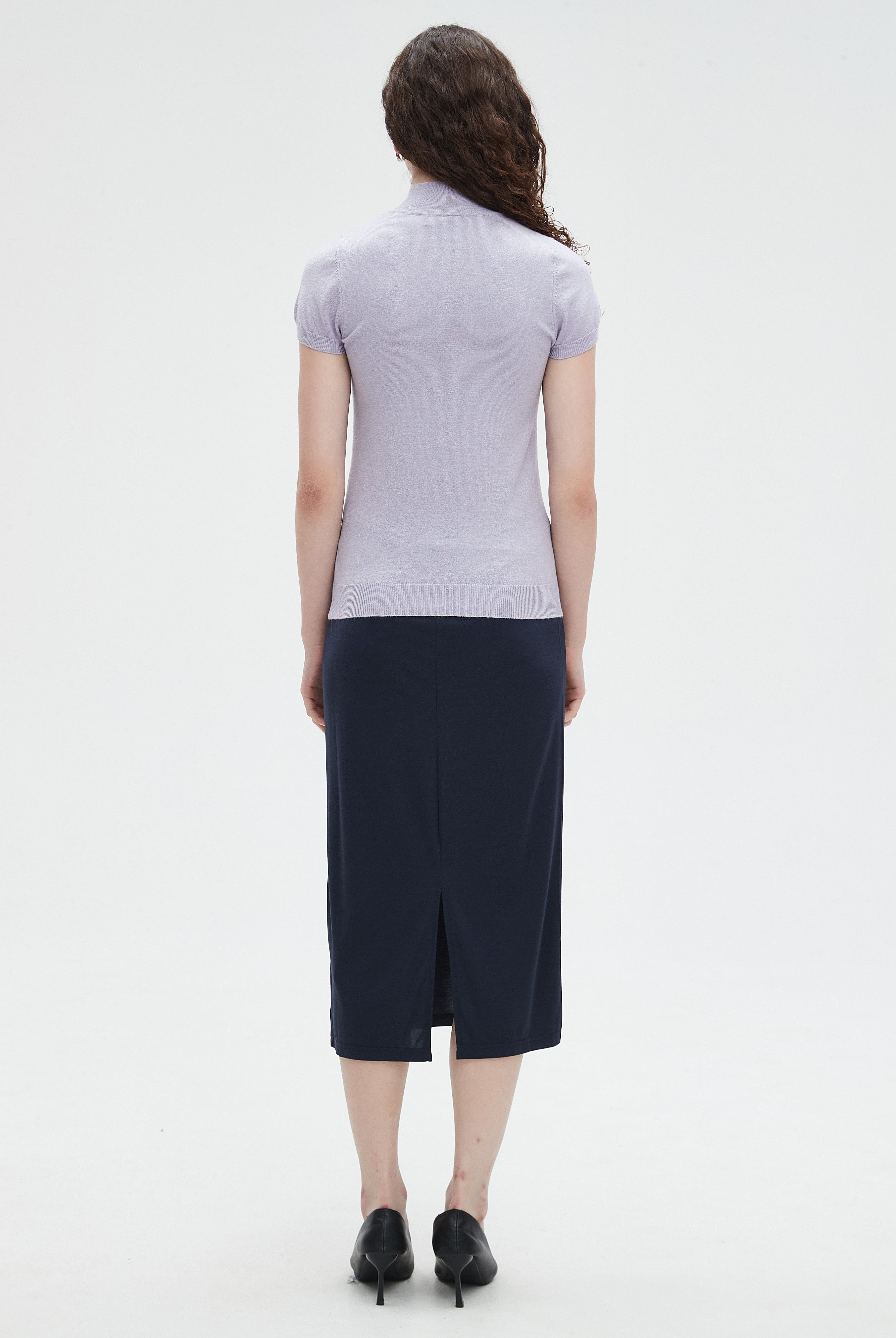 نتشي تيشيرت نسائي نص كم ساده برقبه