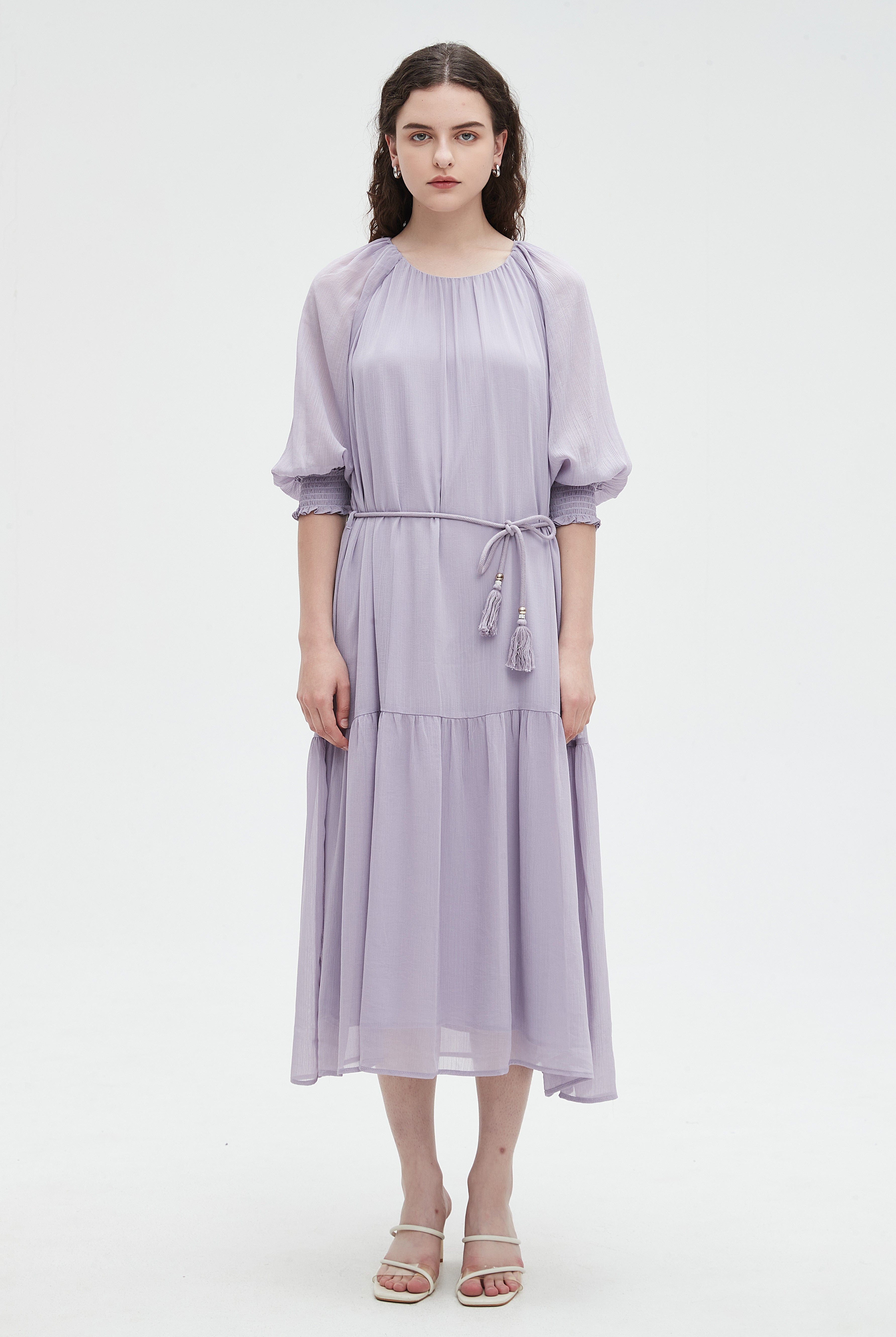 نتشي فستان ميدي 3/4 كم برباط عالخصر