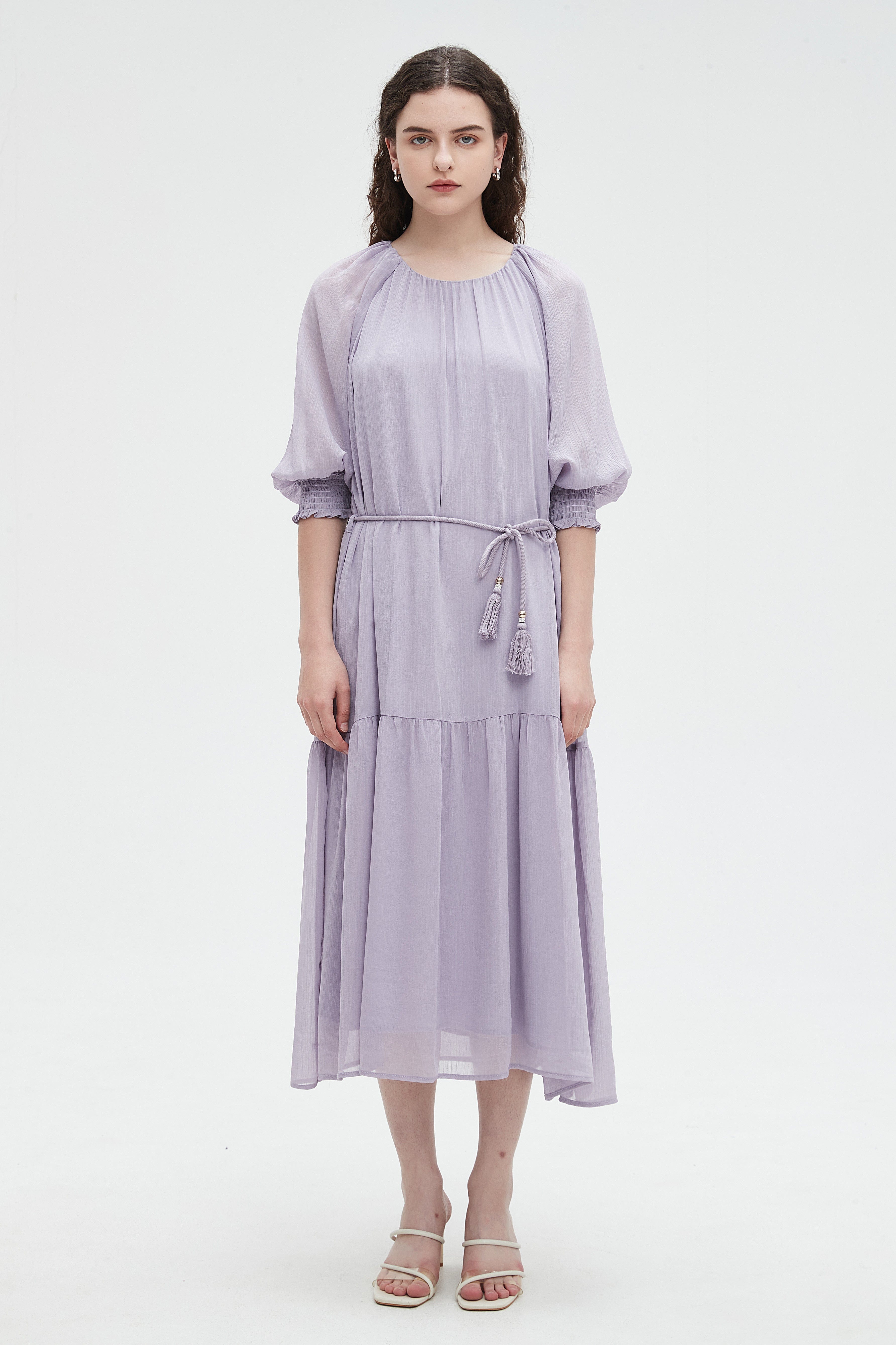 نتشي فستان ميدي 3/4 كم برباط عالخصر