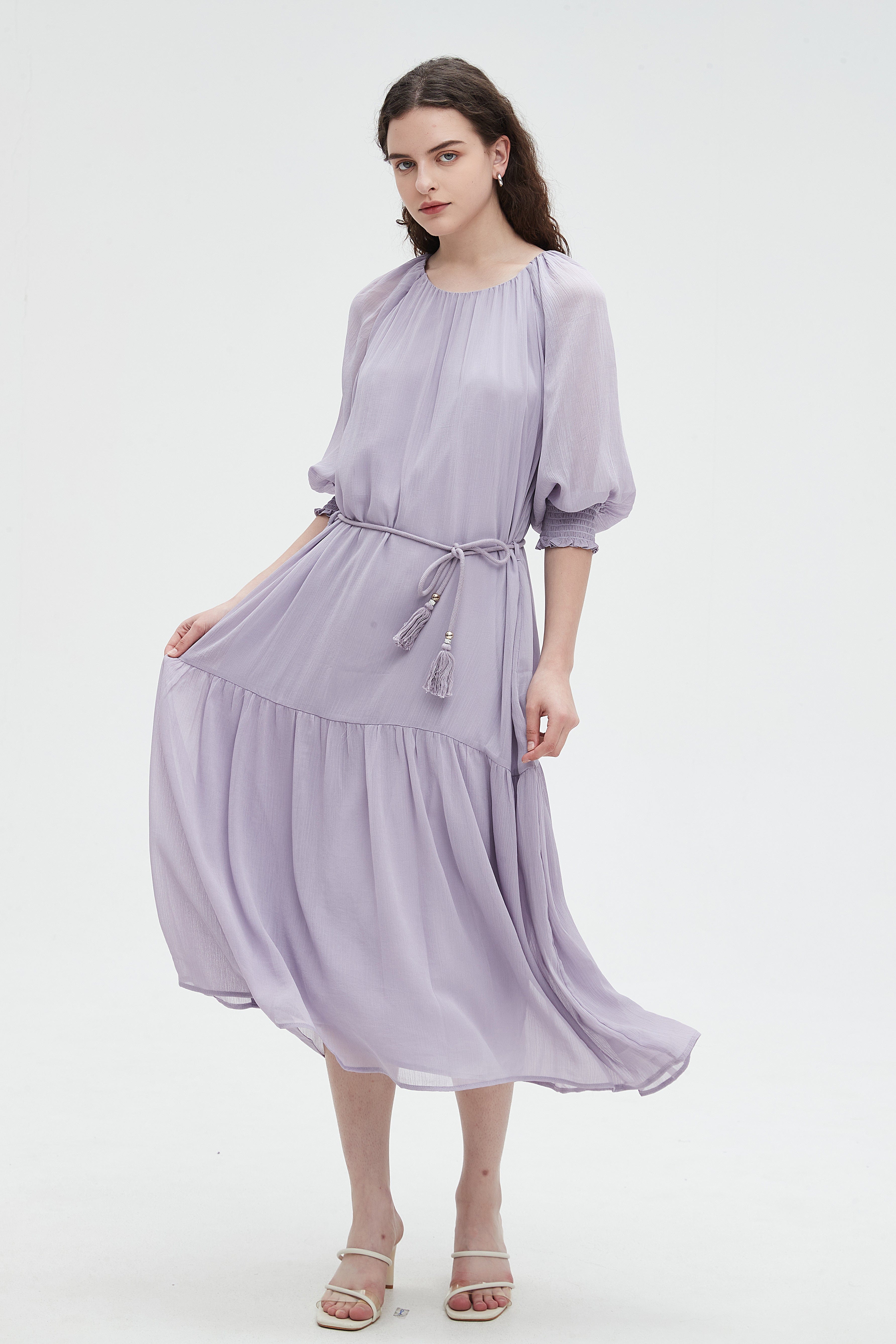 نتشي فستان ميدي 3/4 كم برباط عالخصر