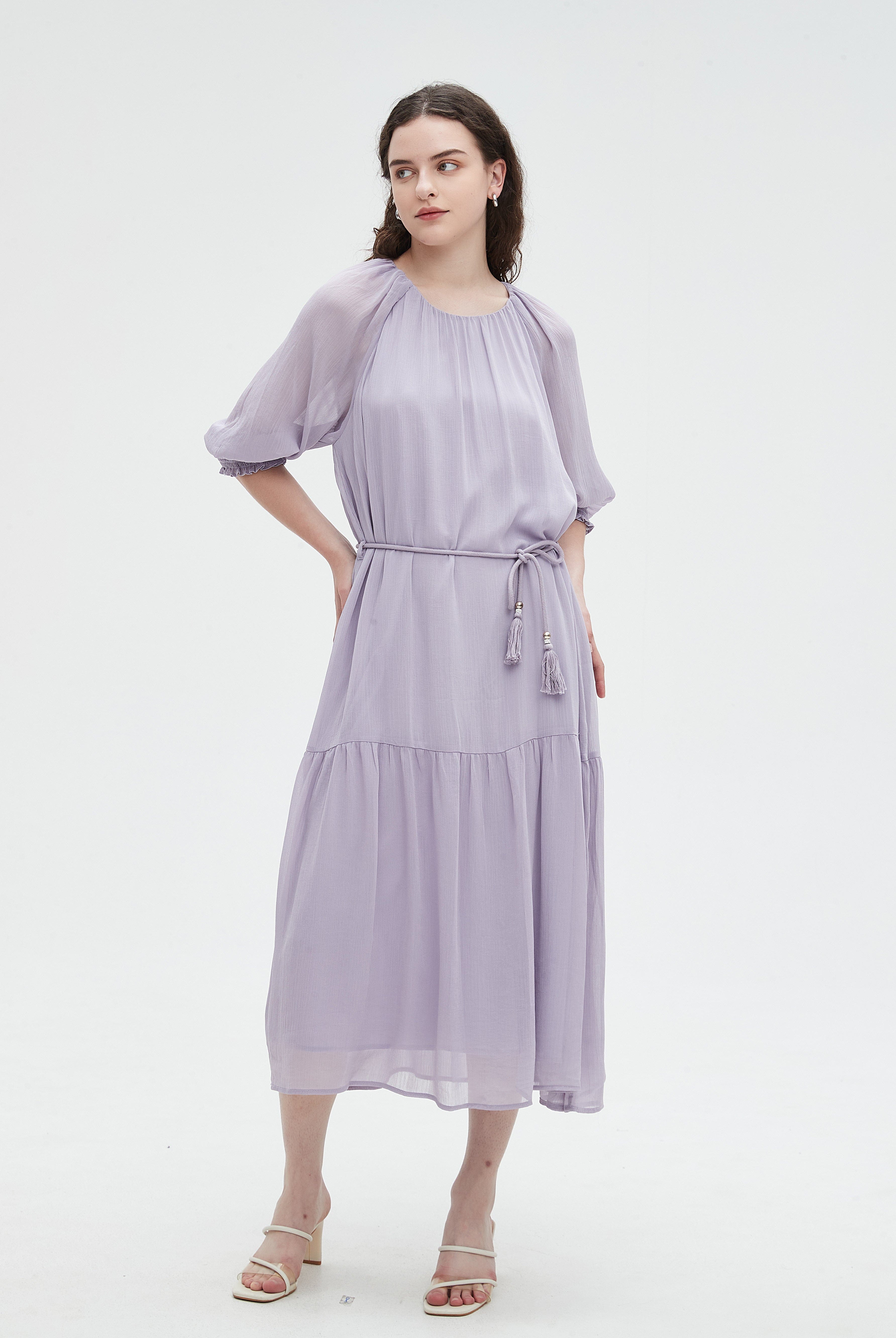 نتشي فستان ميدي 3/4 كم برباط عالخصر