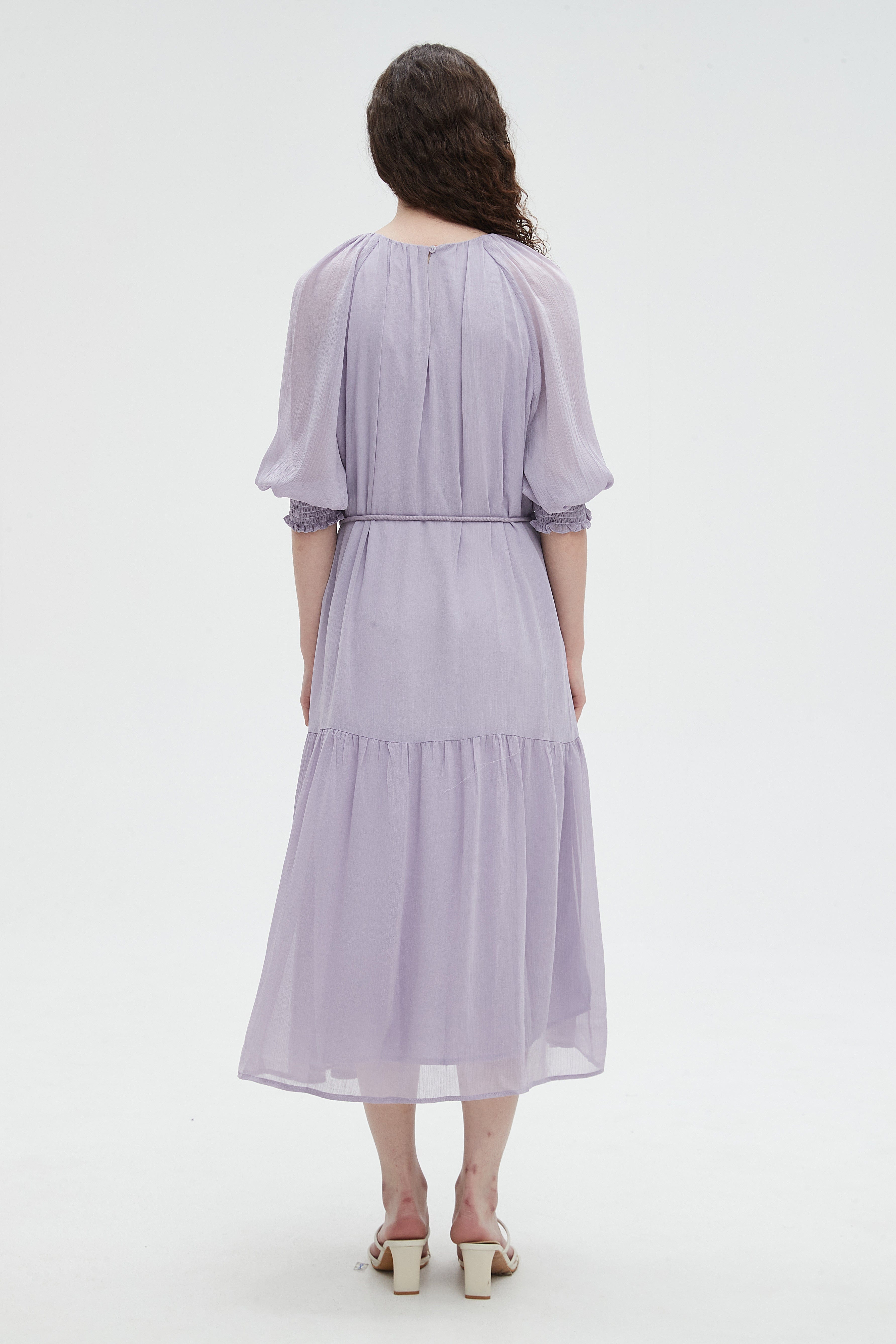 نتشي فستان ميدي 3/4 كم برباط عالخصر