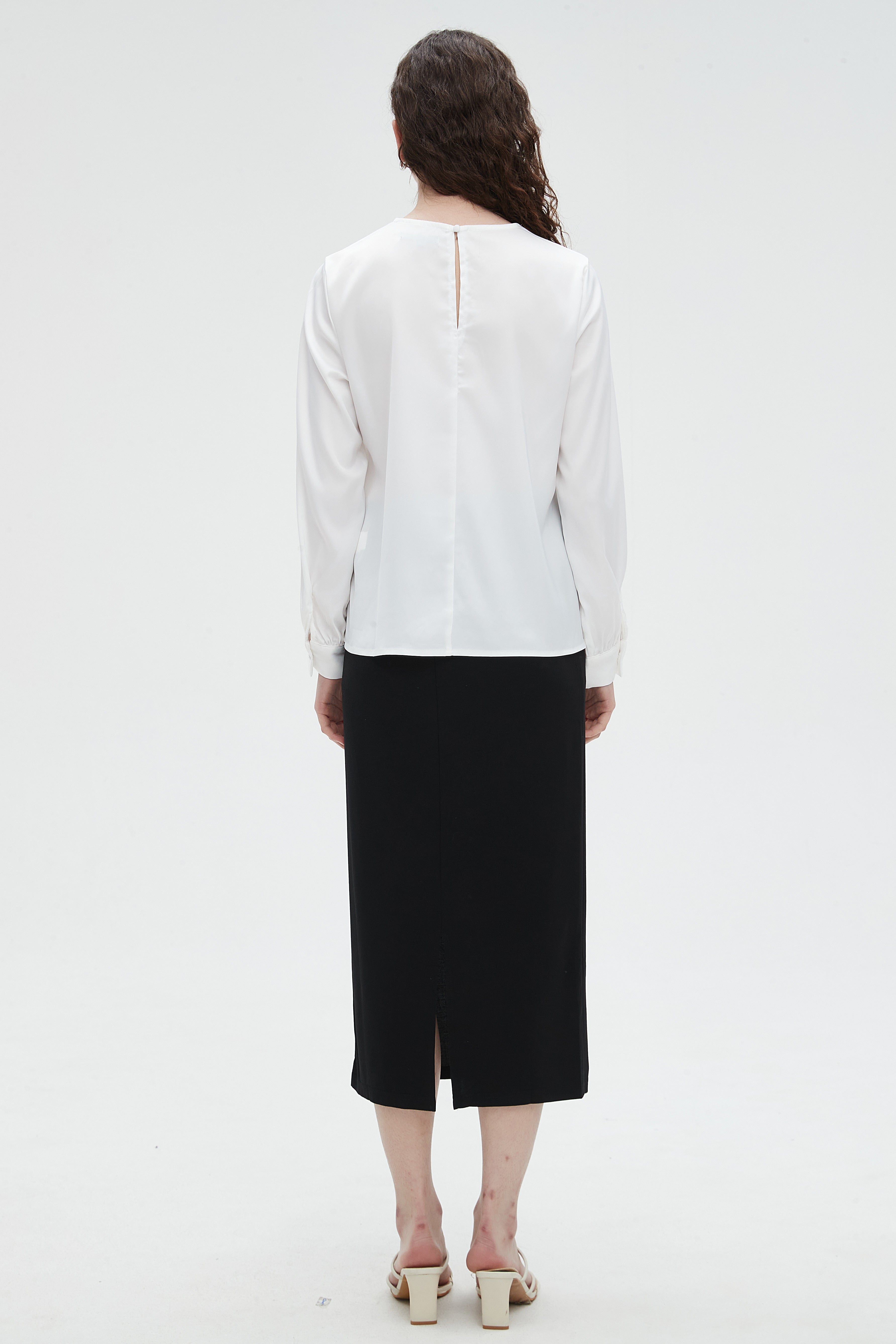 ูุชุดู ุจููุฒุฉ ูุณุงุฆู ุจูู
ุทููู ูููุดู ุนูู ุงูุตุฏุฑ