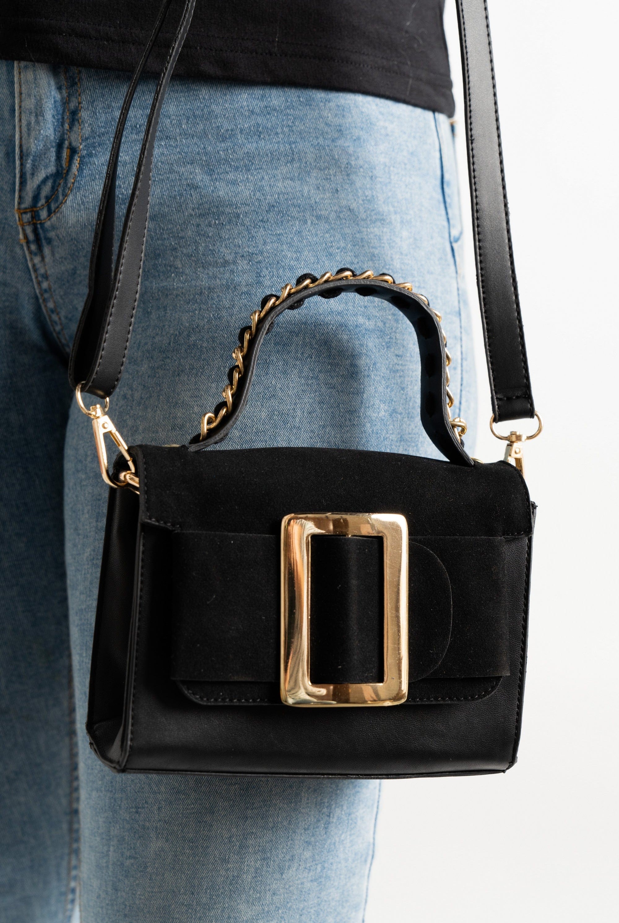 داليدرس حقيبة كتف جلد بحلقة معدنية