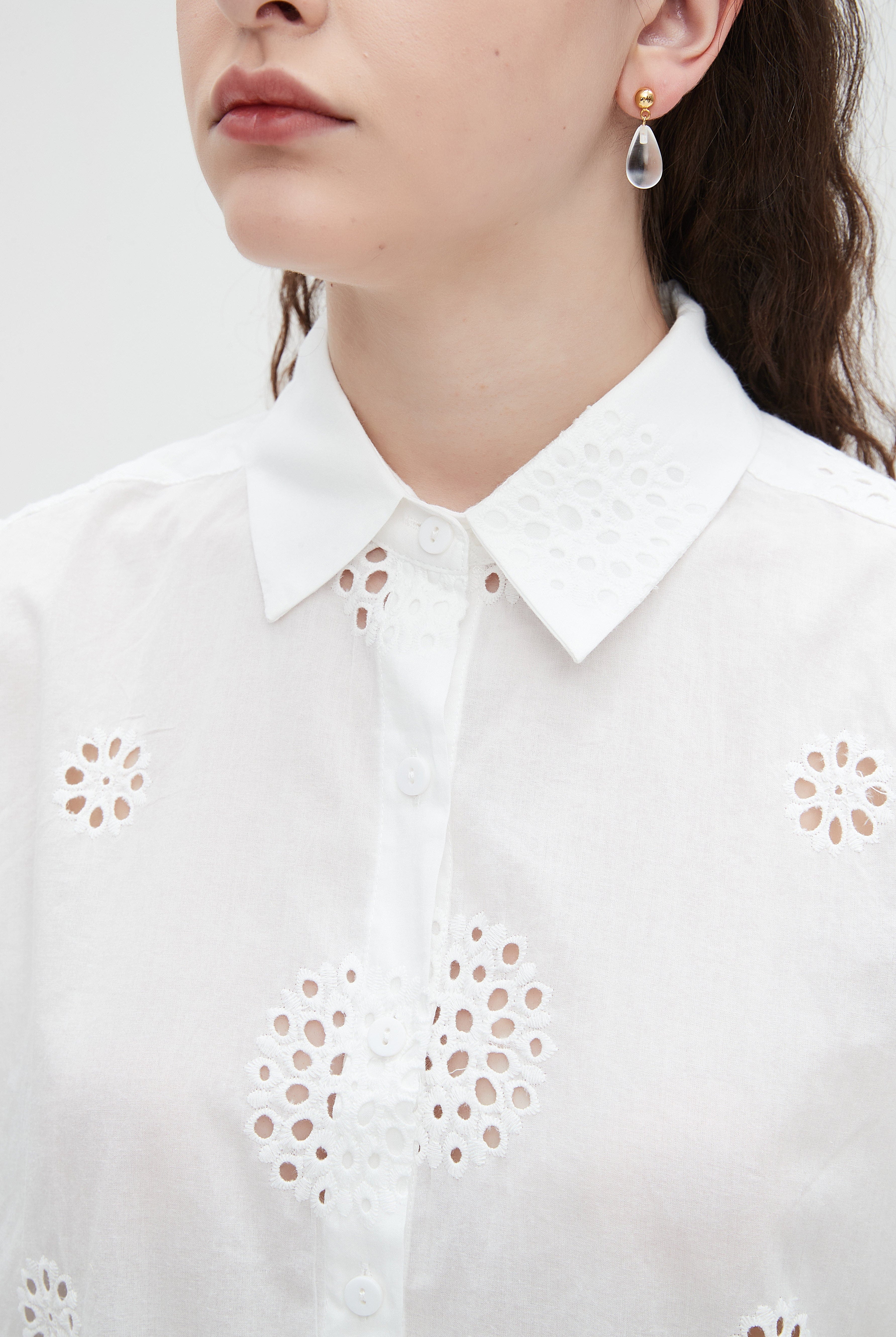 نتشي بلوزة نسائي ساده مخرمة بكم طويل