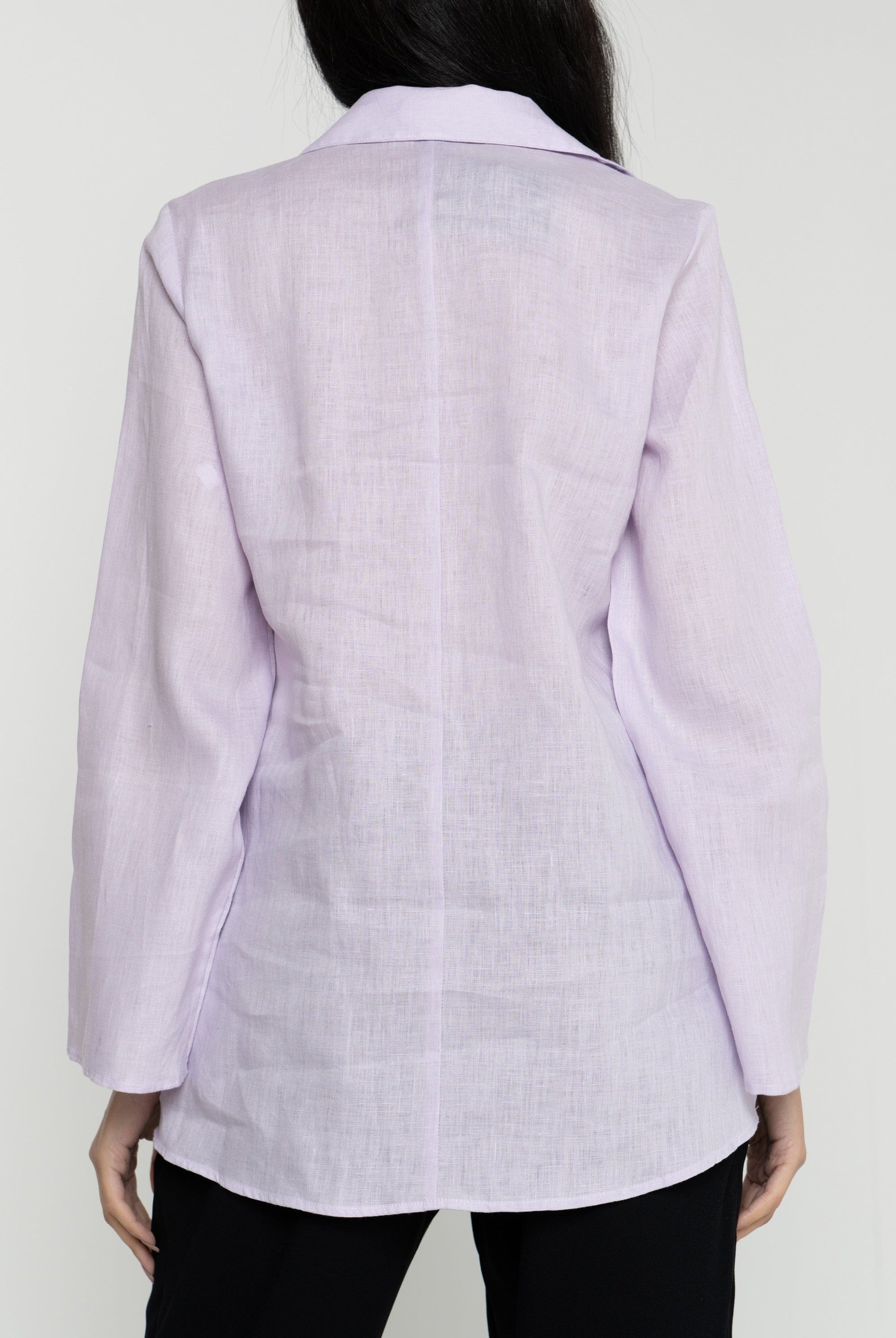 داليدرس بلوزة نسائية بتصميم قميص سادة بأزرار أمامية