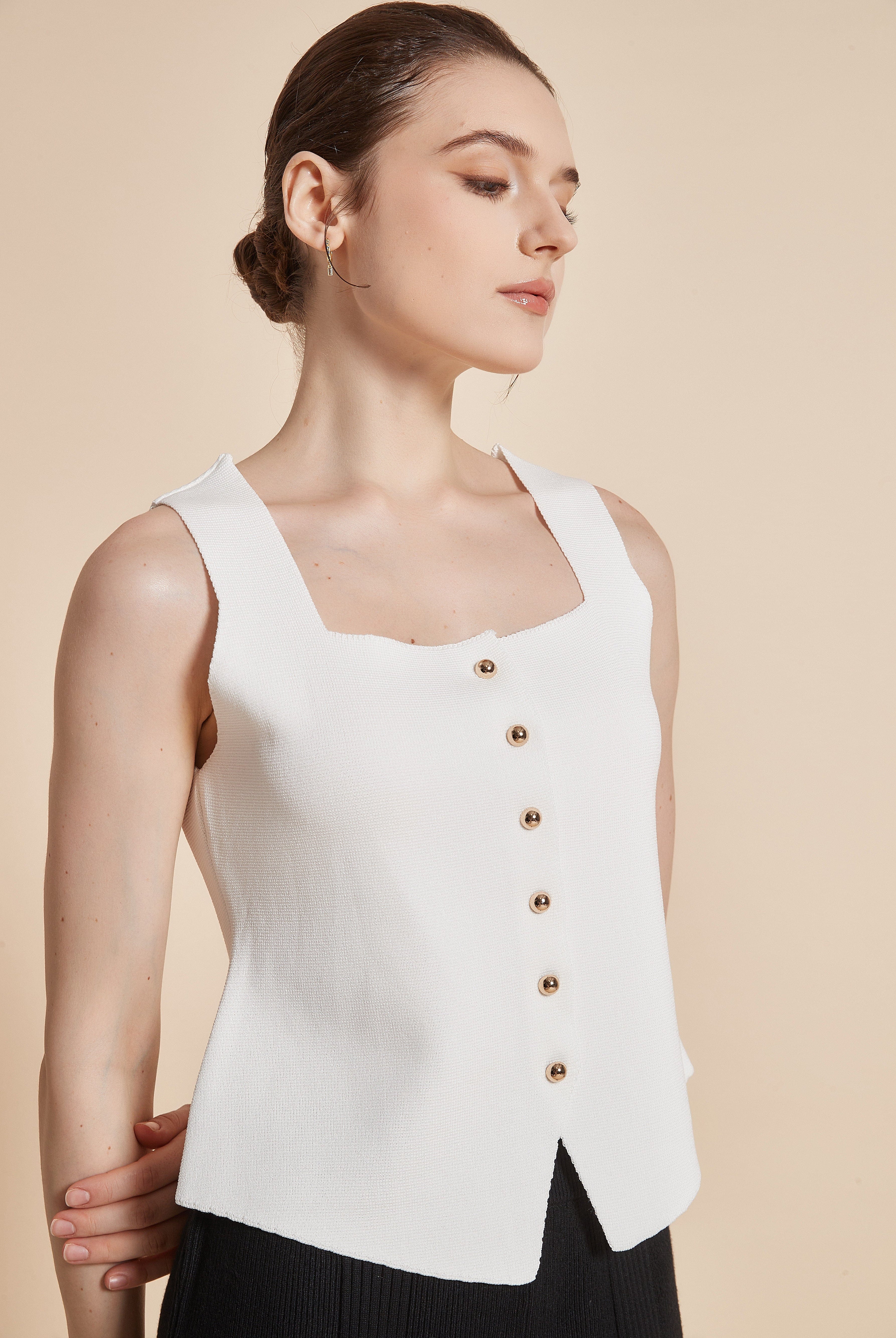 يولا بلوزة نسائية سادة كات بفتحة صدر مربعة